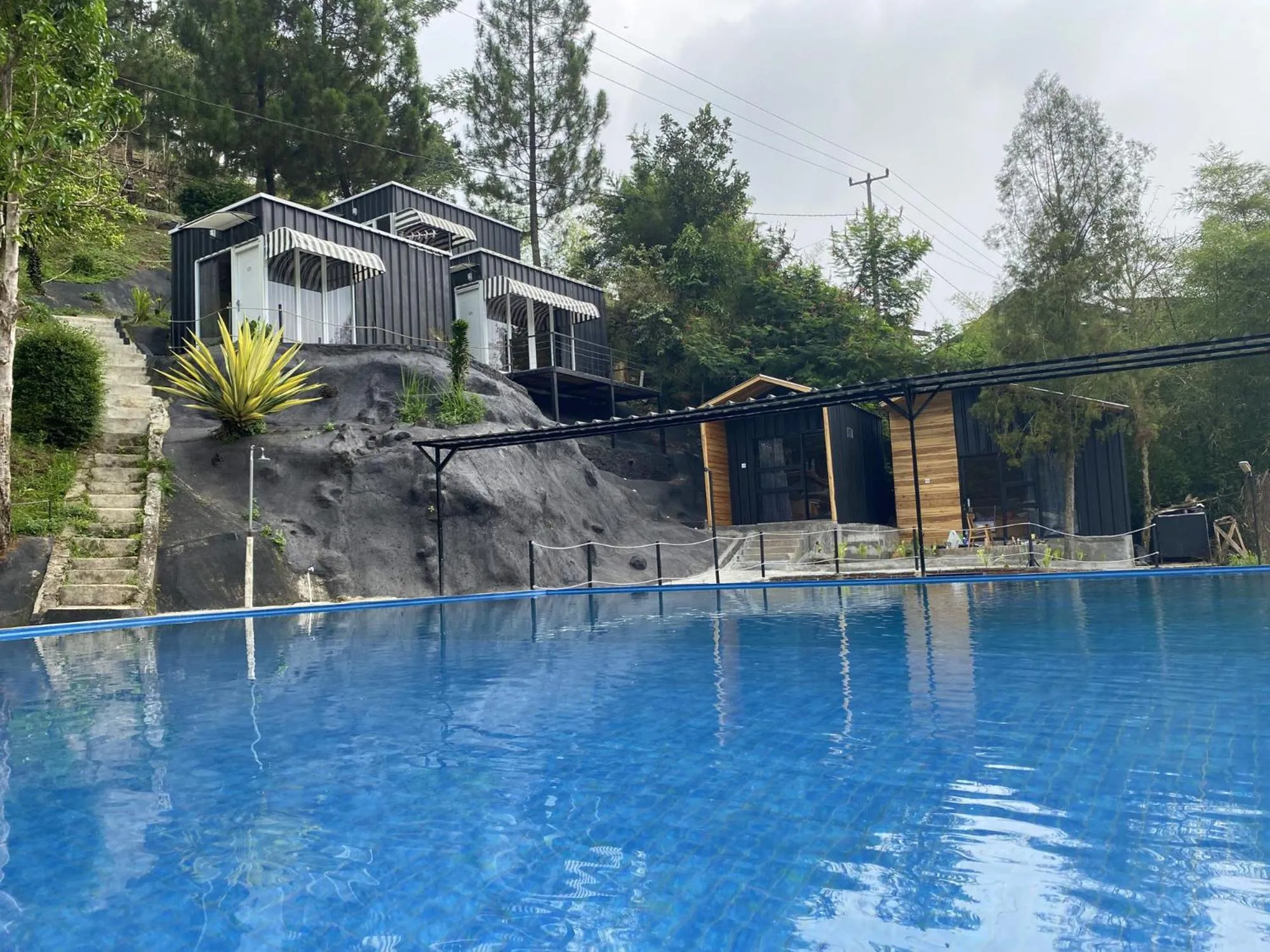 Property building in Shine River