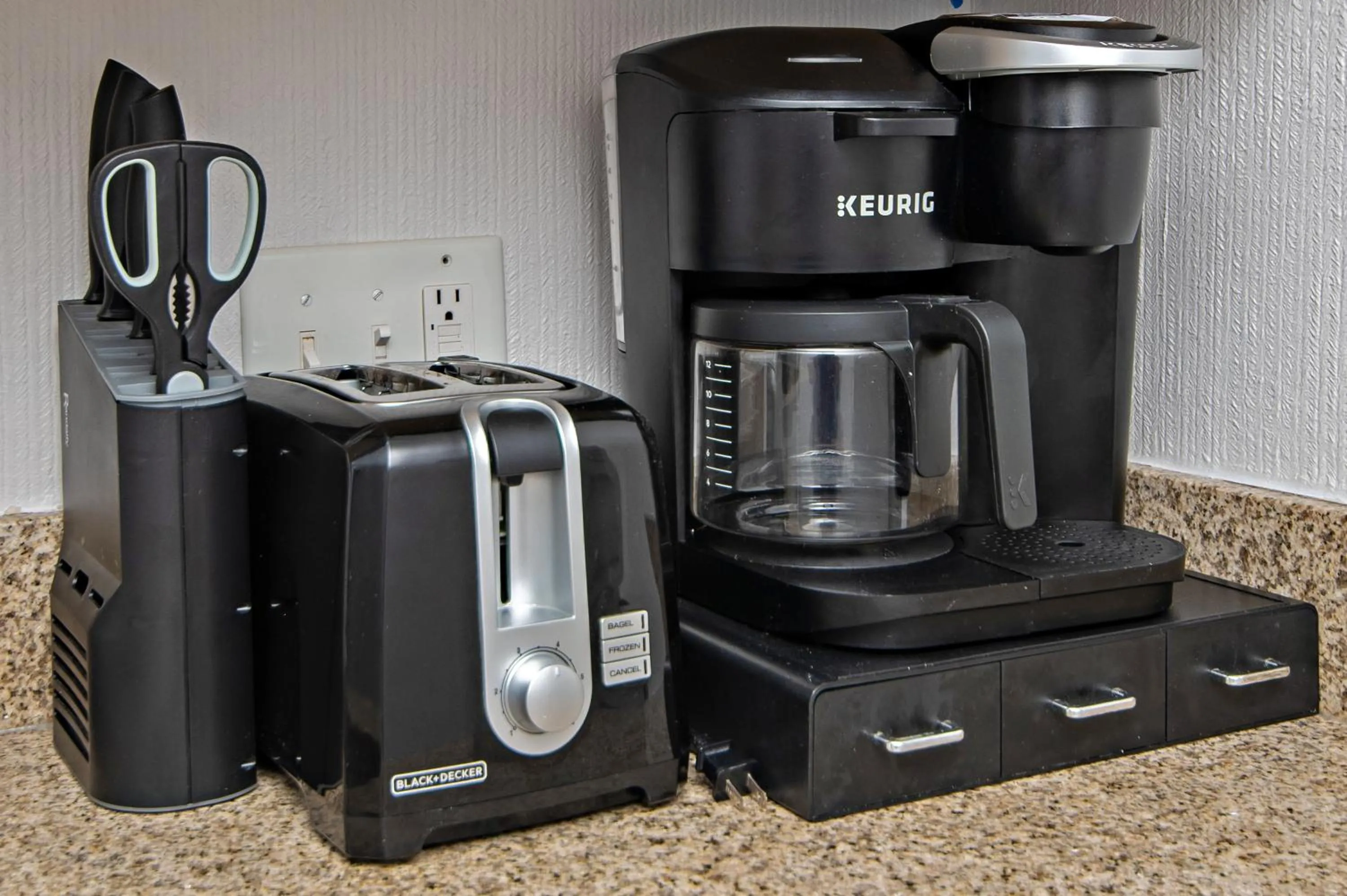 Coffee/tea facilities in Sea Breeze