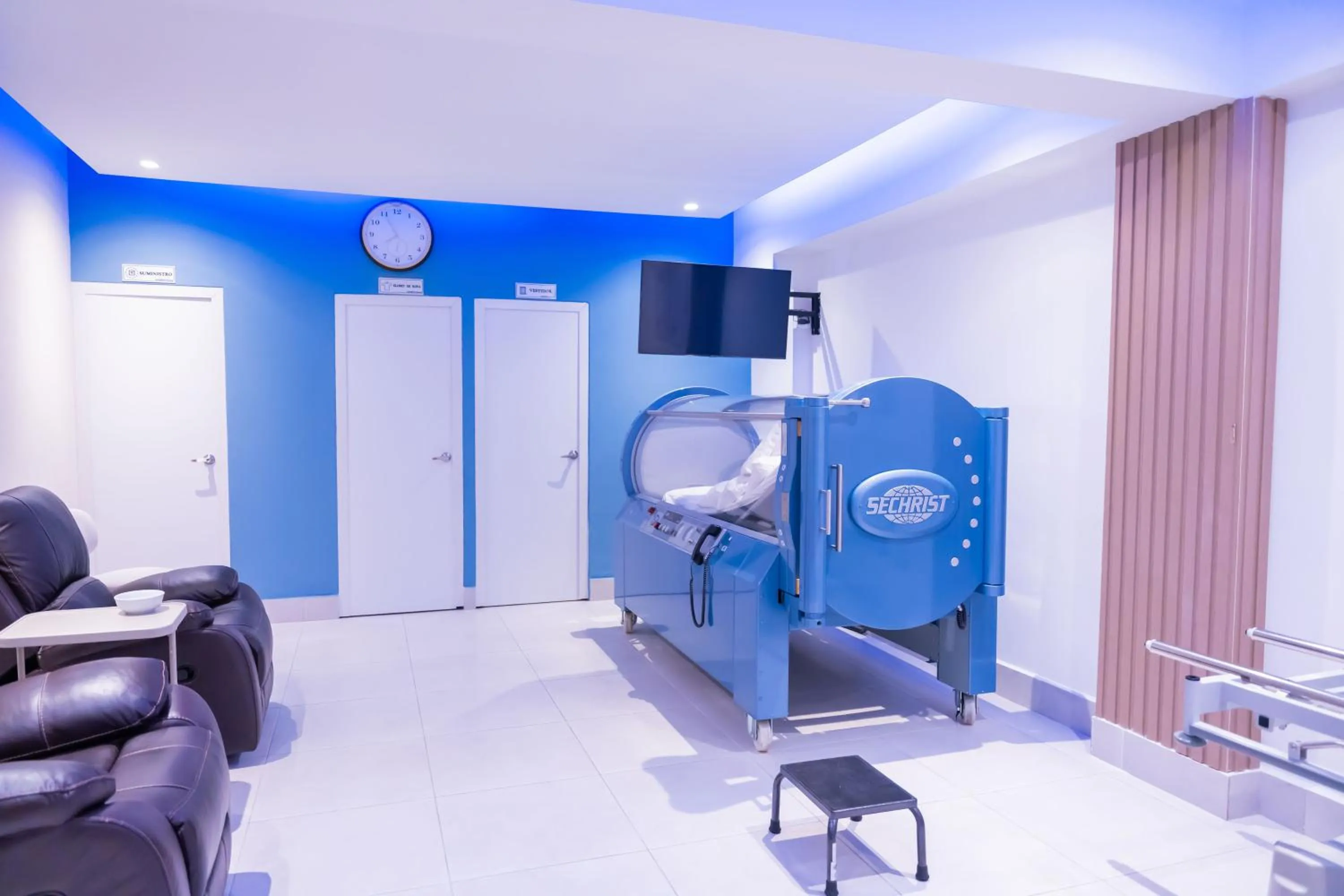 Spa and wellness centre/facilities in Hotel Stay Here Suites