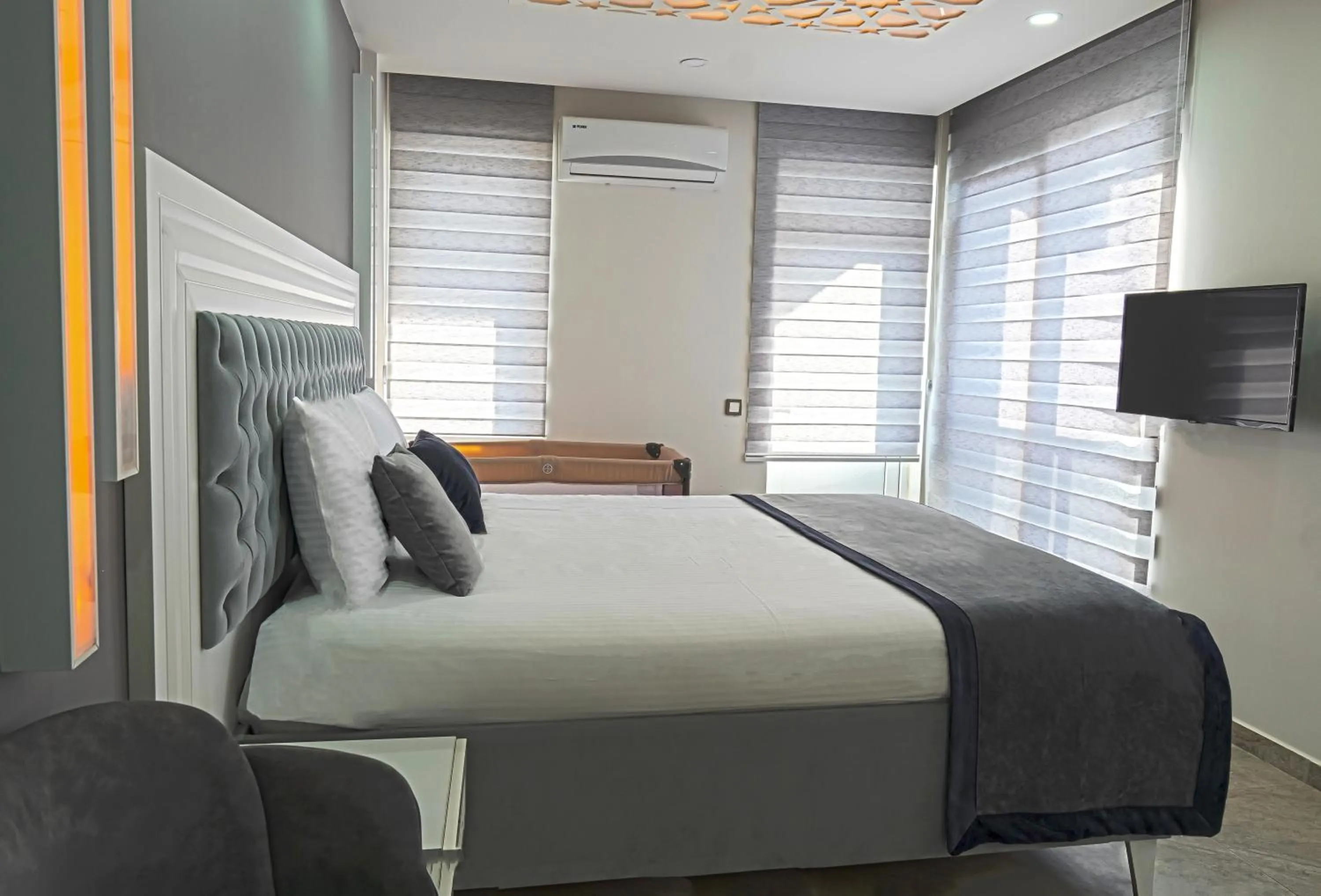 Bed in Mira Hotel Antalya