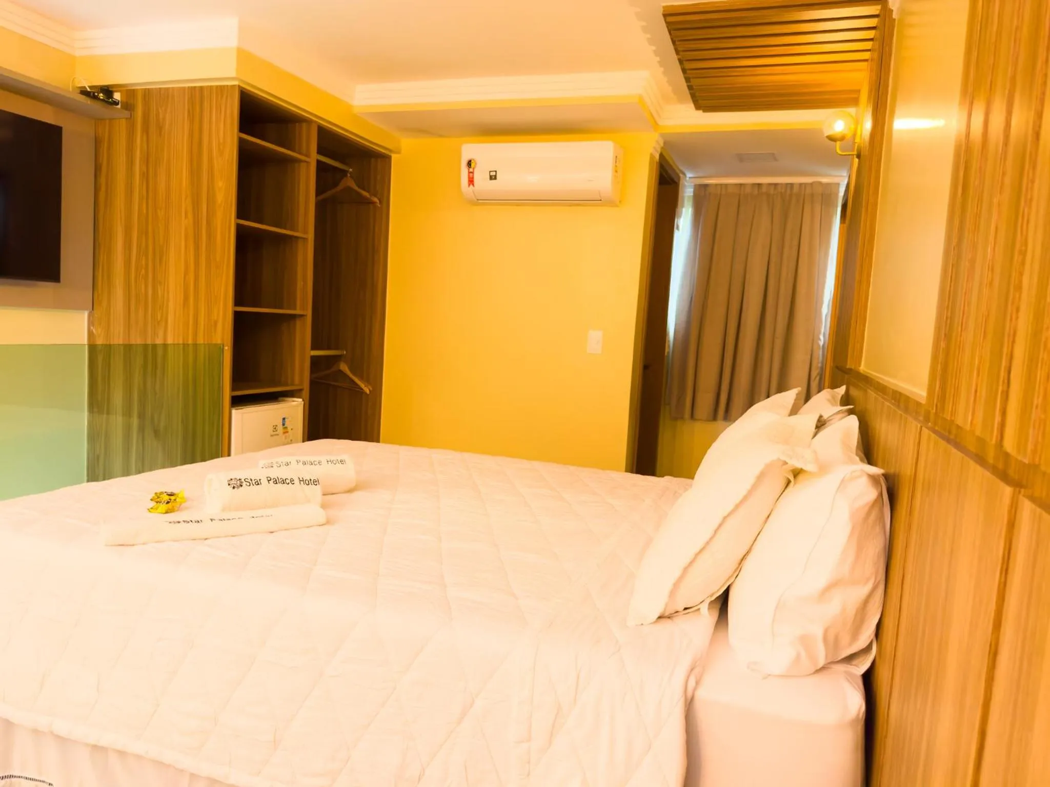 air conditioner, Bed in Star Palace Hotel Jeri