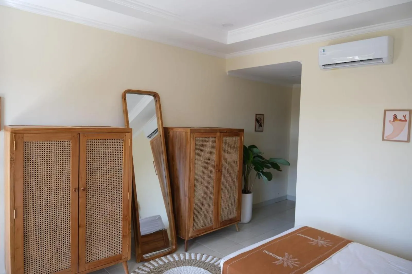 Photo of the whole room, Bed in Kala Surf Camp