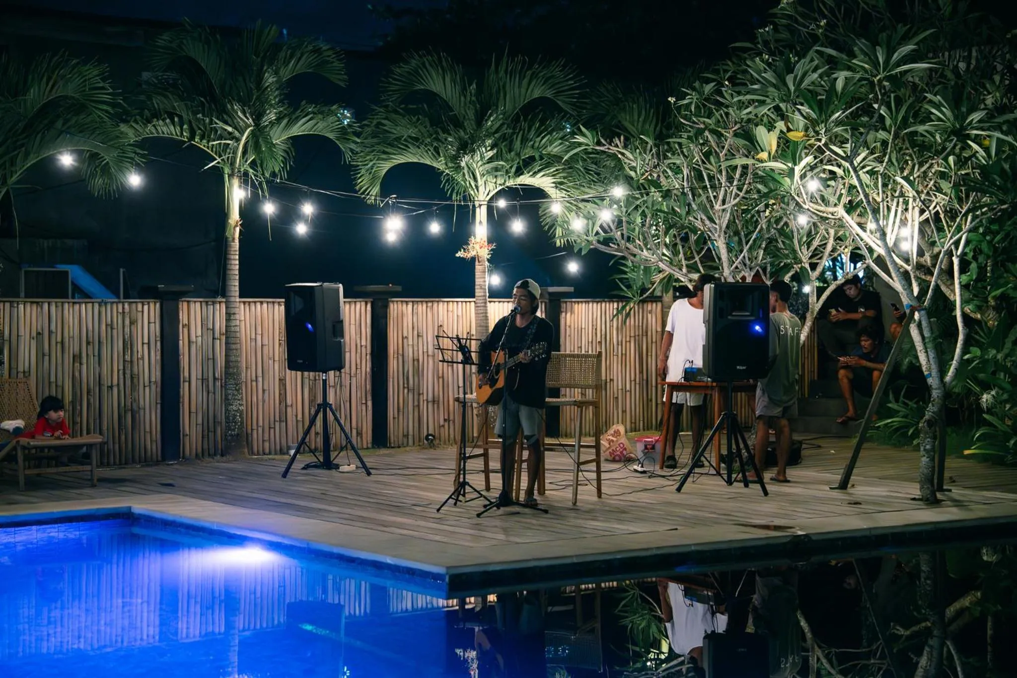 Evening entertainment in Kala Surf Camp