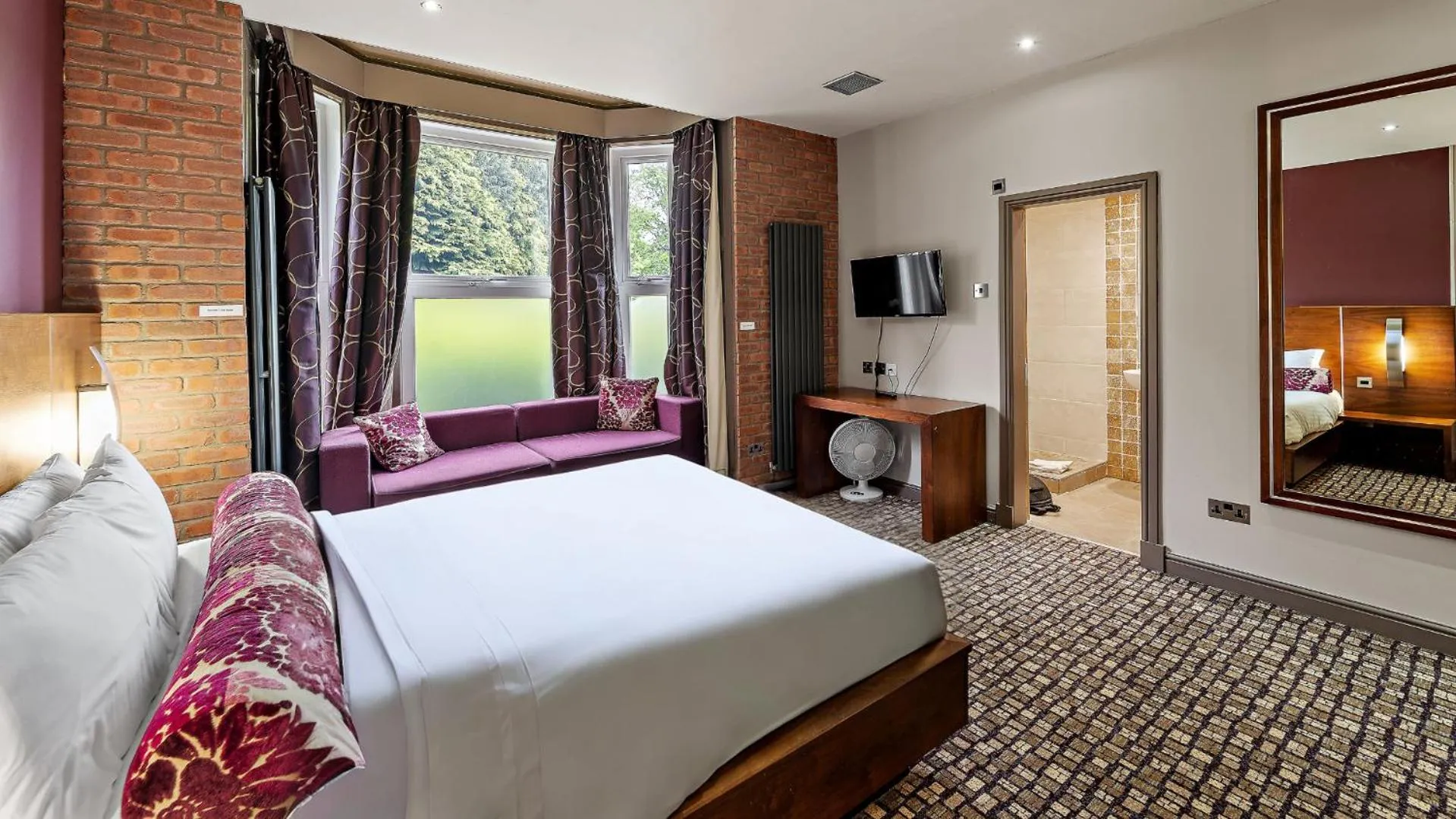 Bedroom, Bed in The Rutland Hotel