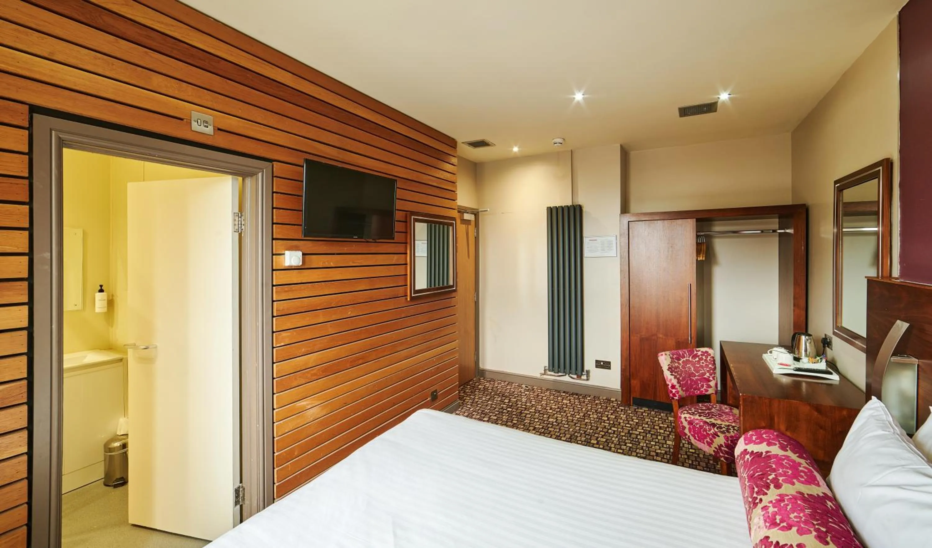 Bedroom, Bed in The Rutland Hotel