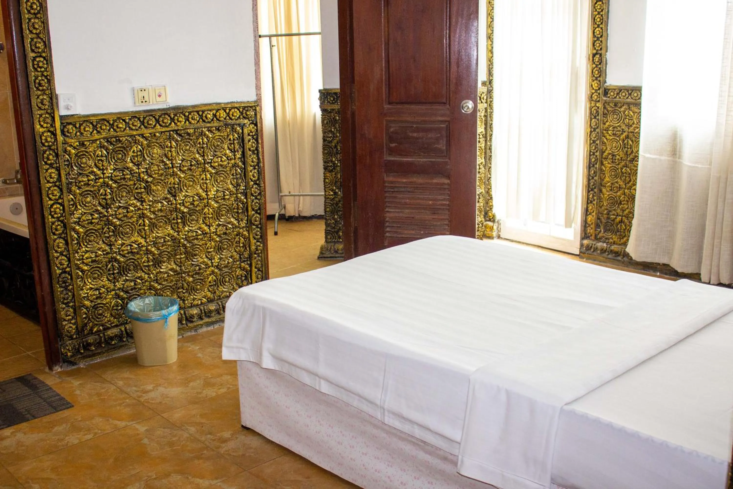 Bedroom in Le Hotel Hotel Phnom Penh