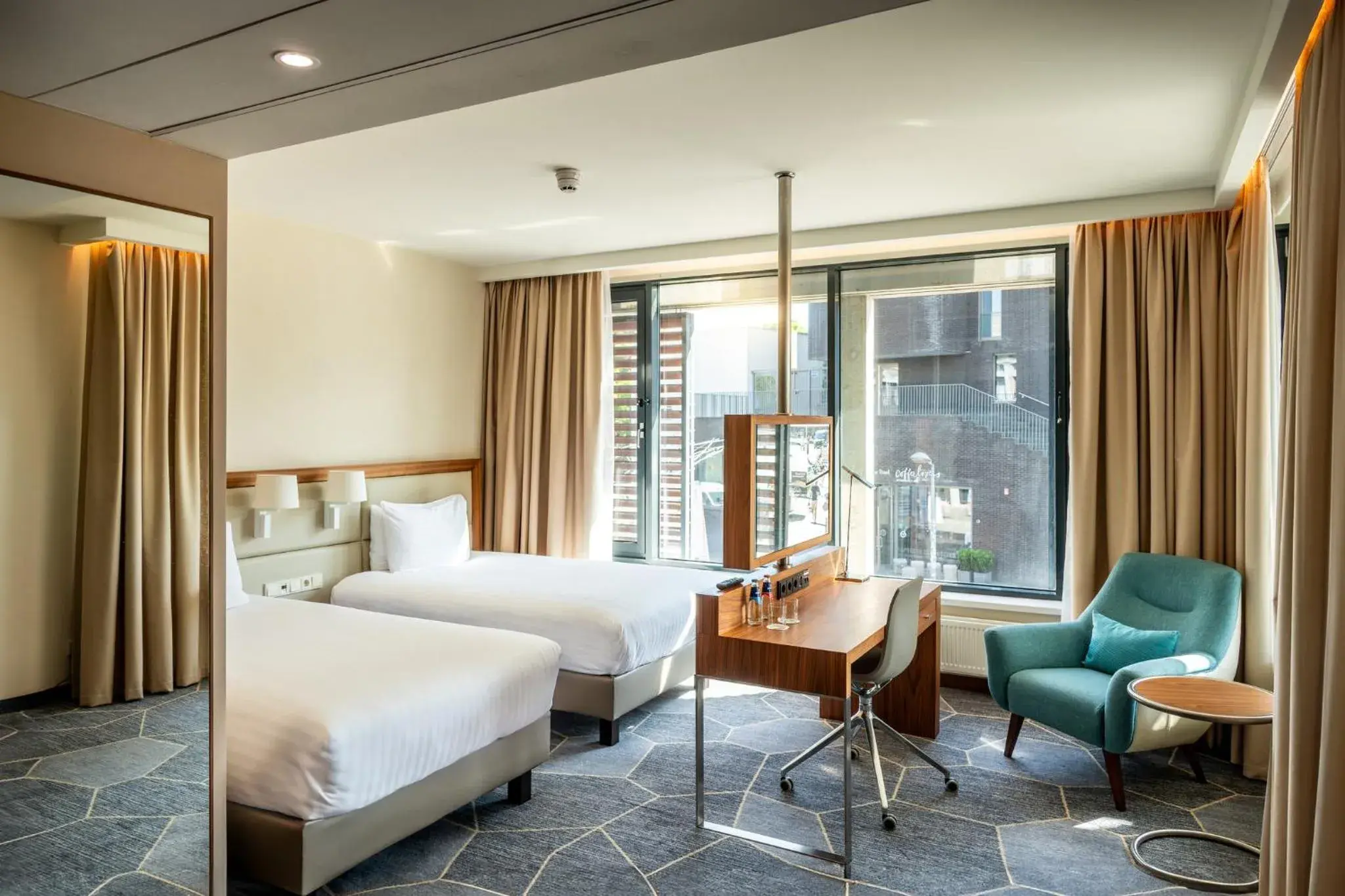 Premium Twin Room in Crowne Plaza Maastricht by IHG Premium Twin Room in Crowne Plaza Maastricht by IHG