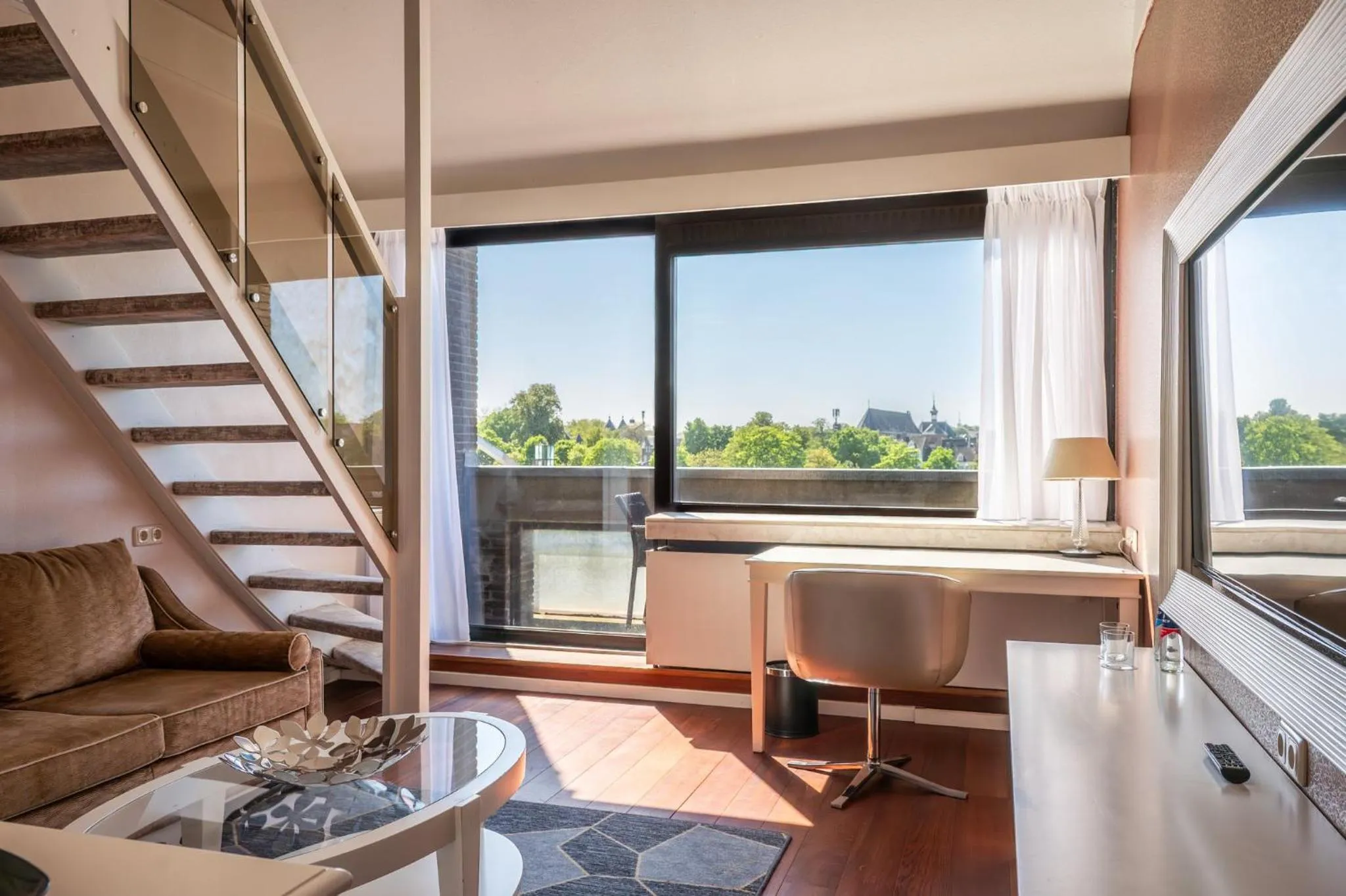 Photo of the whole room in Crowne Plaza Maastricht by IHG