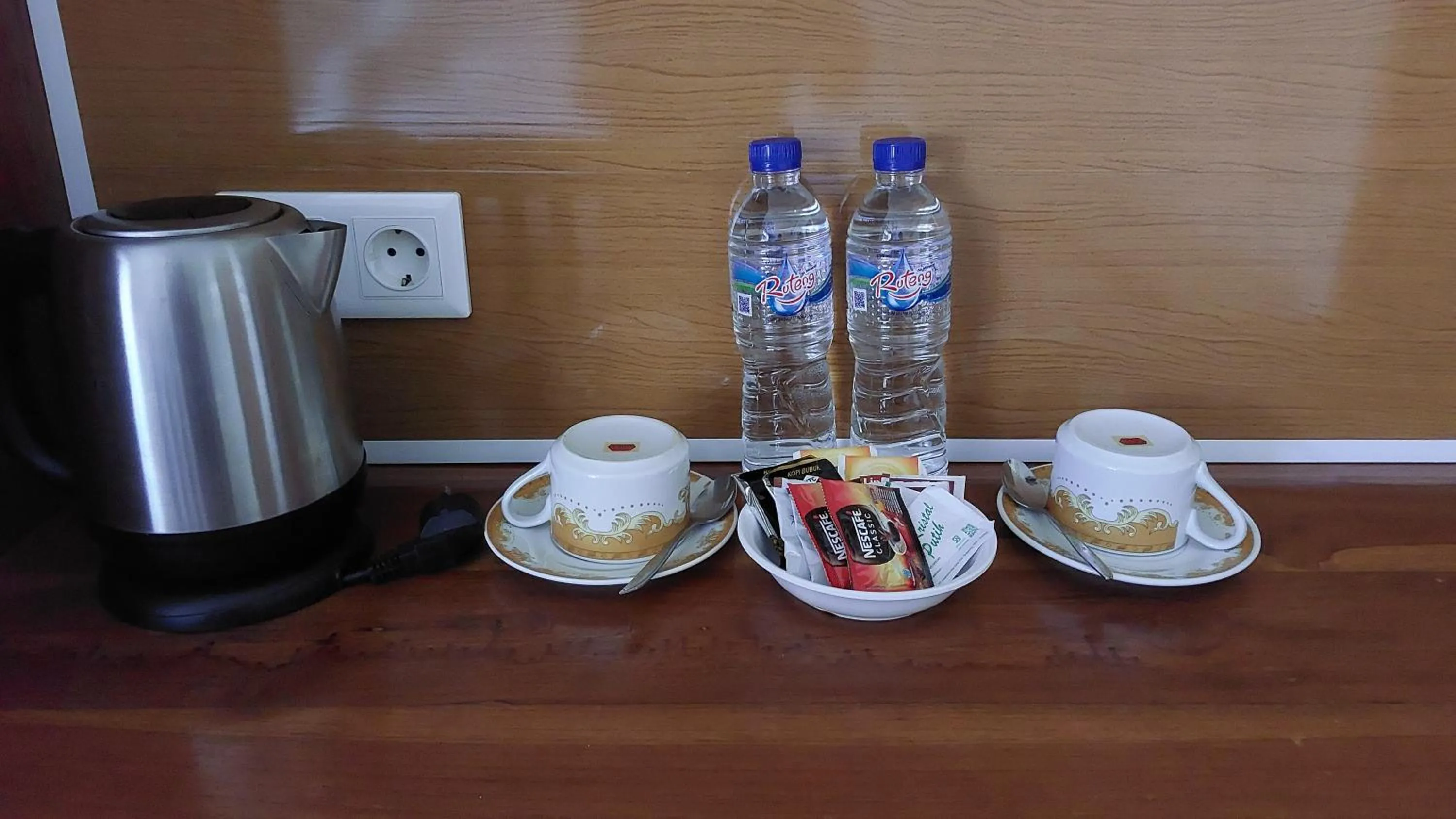 Bedroom in Hôtel La Belle Etoile