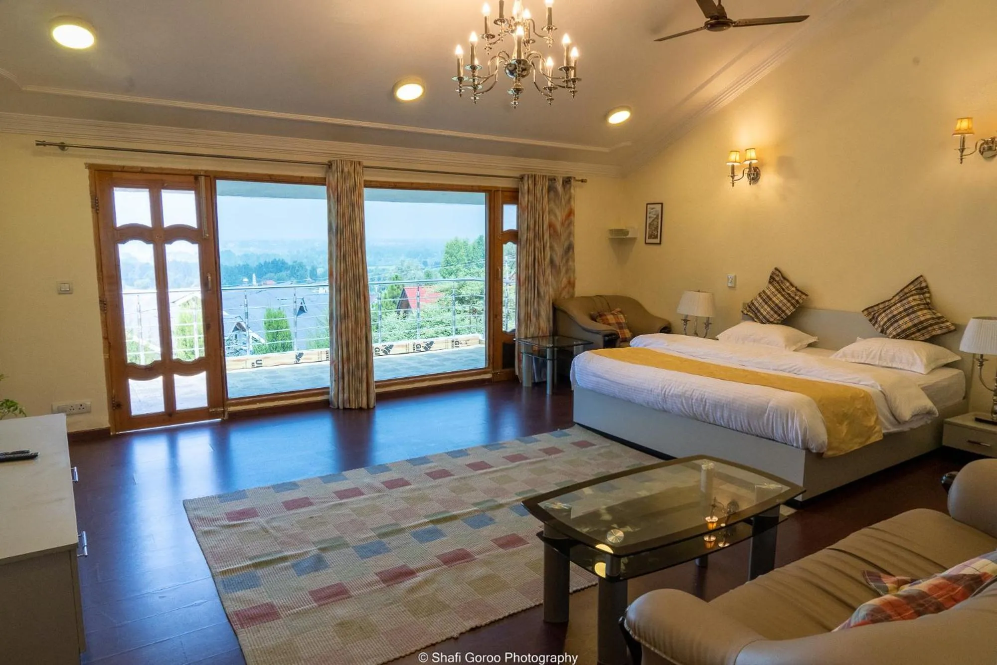 Bedroom, Bed in Orania