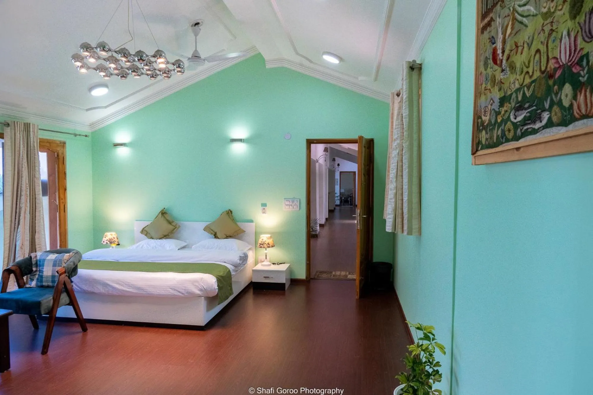 Bedroom, Bed in Orania