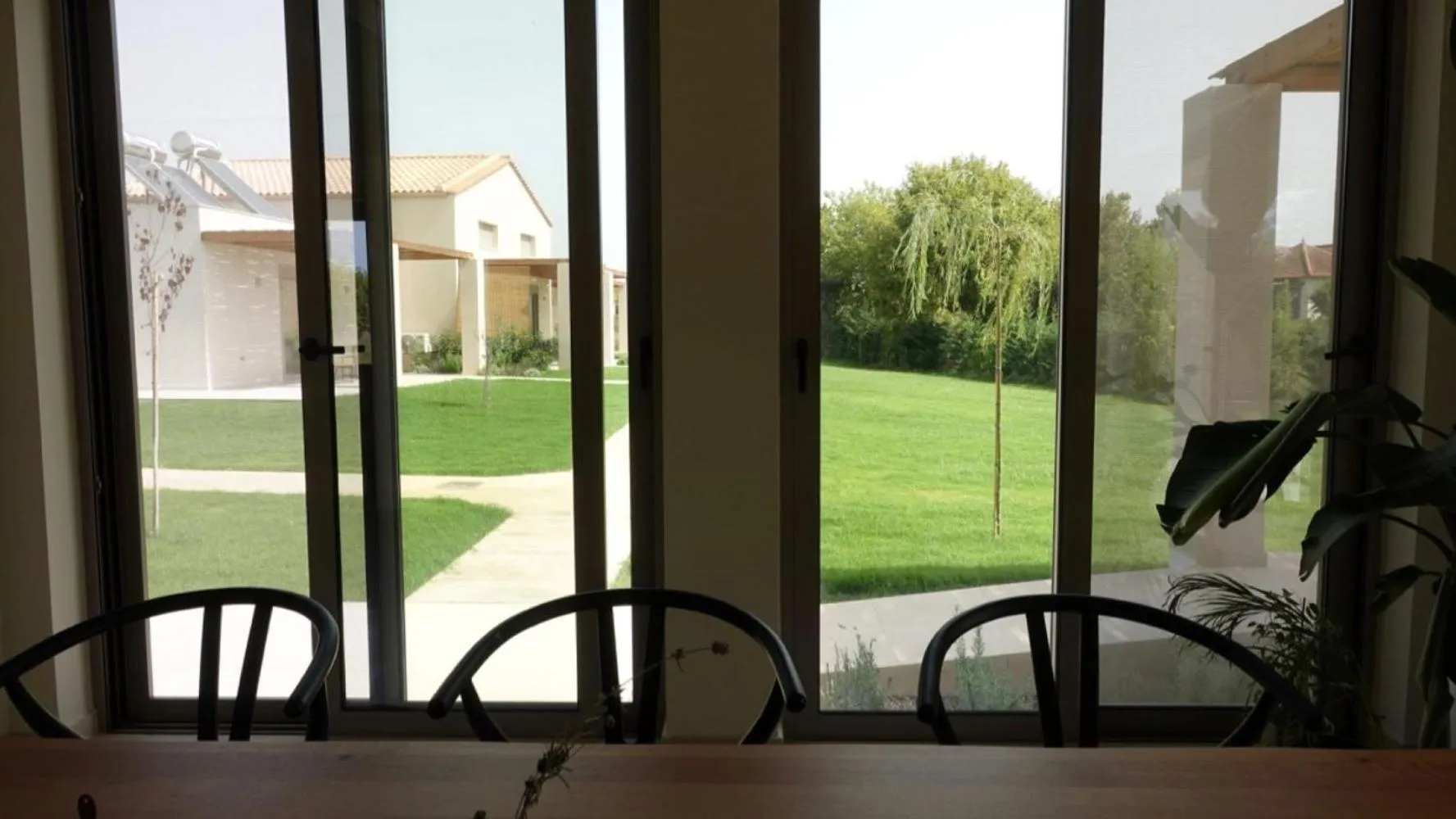 Property building in Pnoe Eco Residences