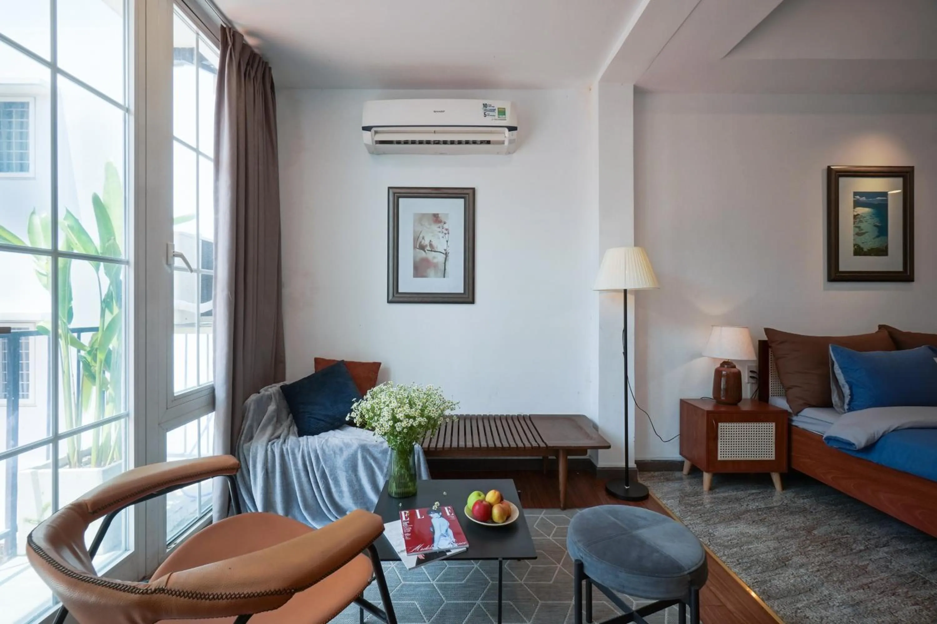 Seating area in Nexus House Cay Diep - Near Independence Palace