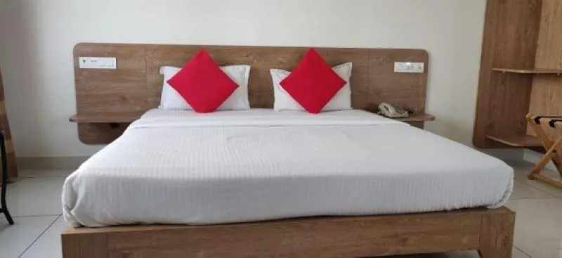 Bed in Sapphero Akshar Inn- Jamnagar