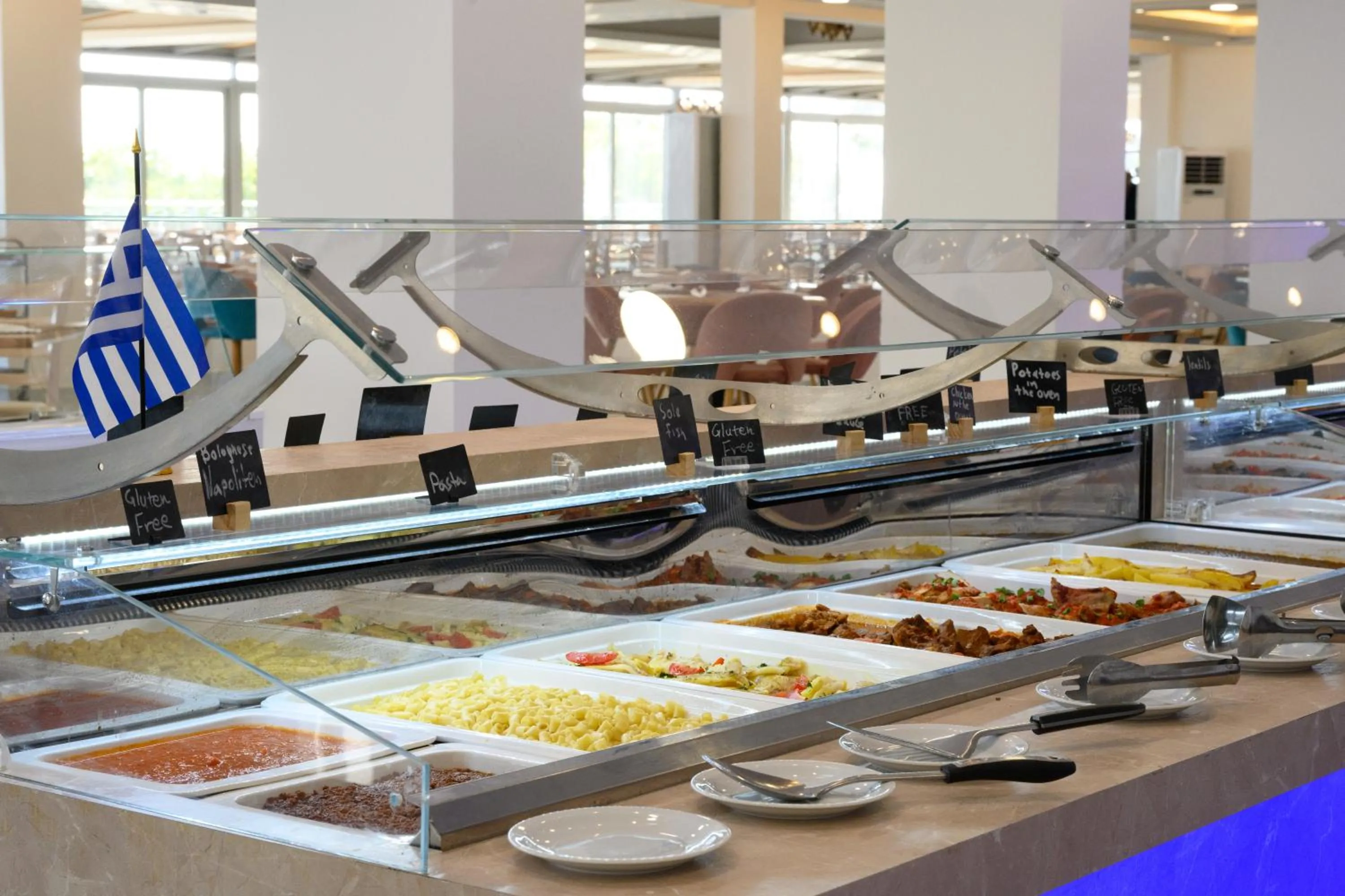 Food in Ninos Grand Beach Resort