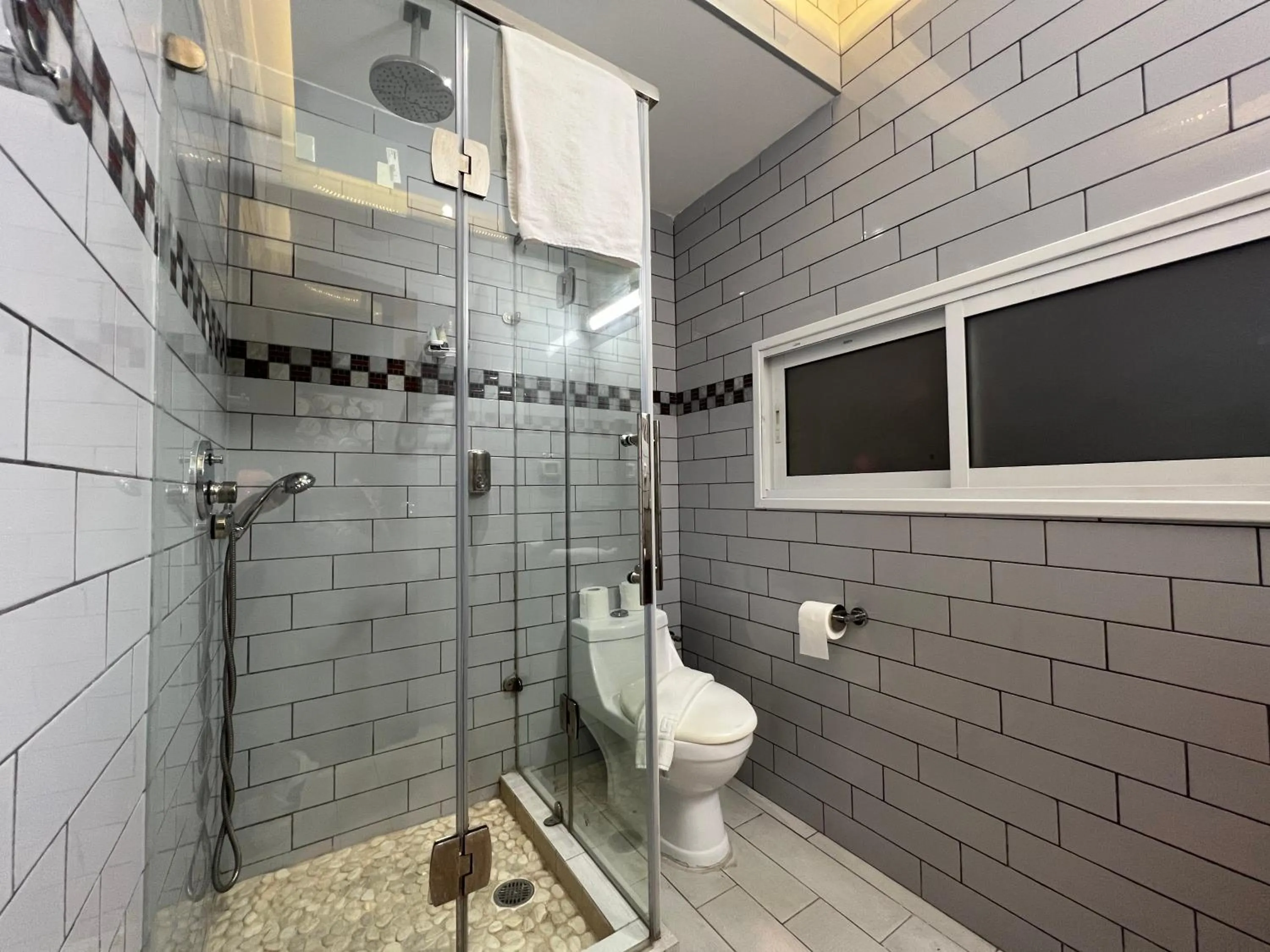 Bathroom in Beer Garden Hotel