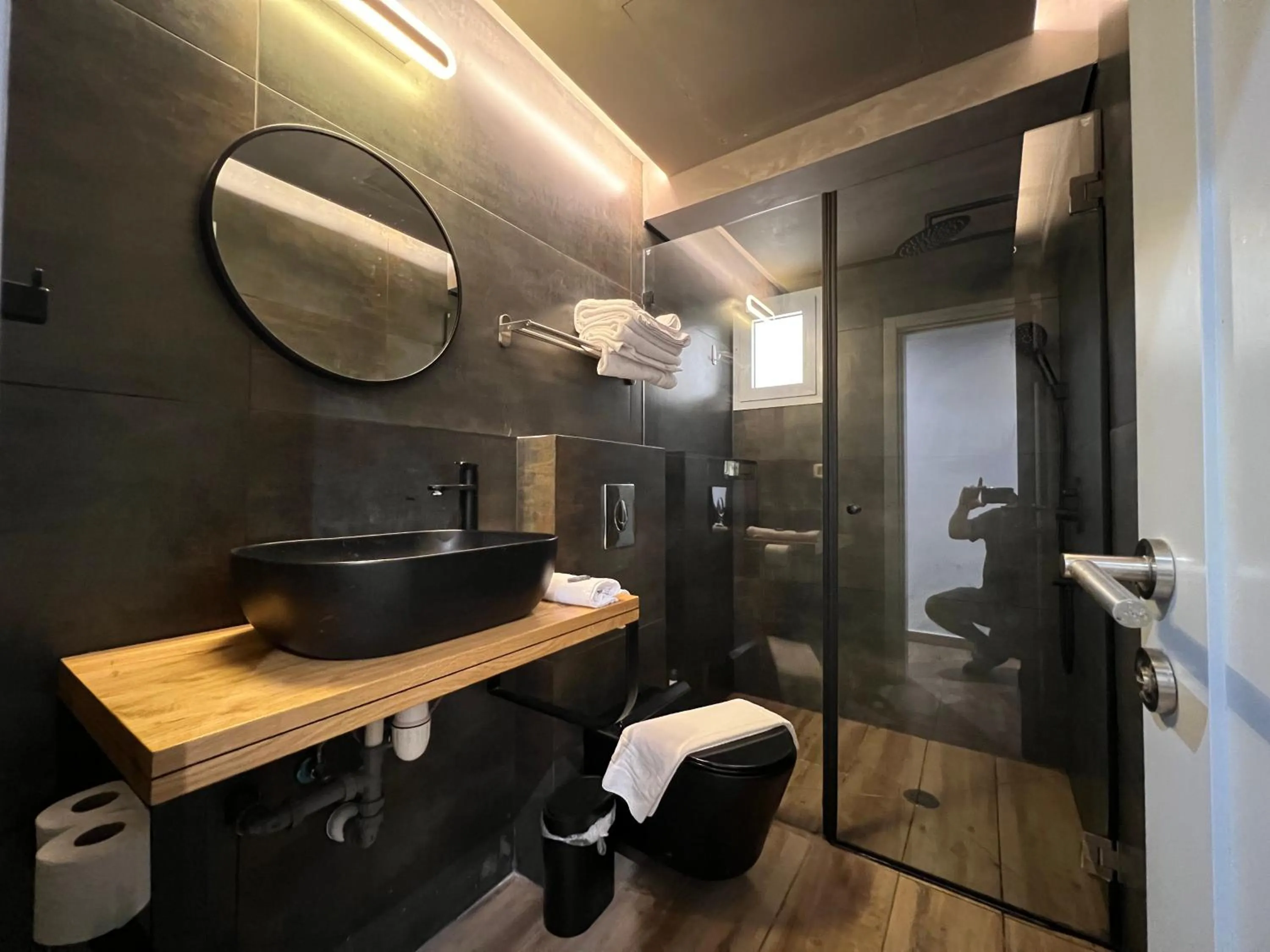 Bathroom in Beer Garden Hotel