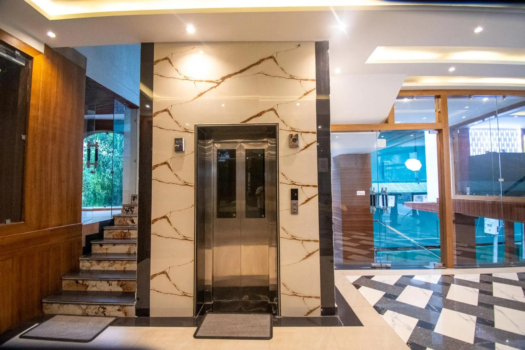 elevator in Hotel JP Hills Rishikesh