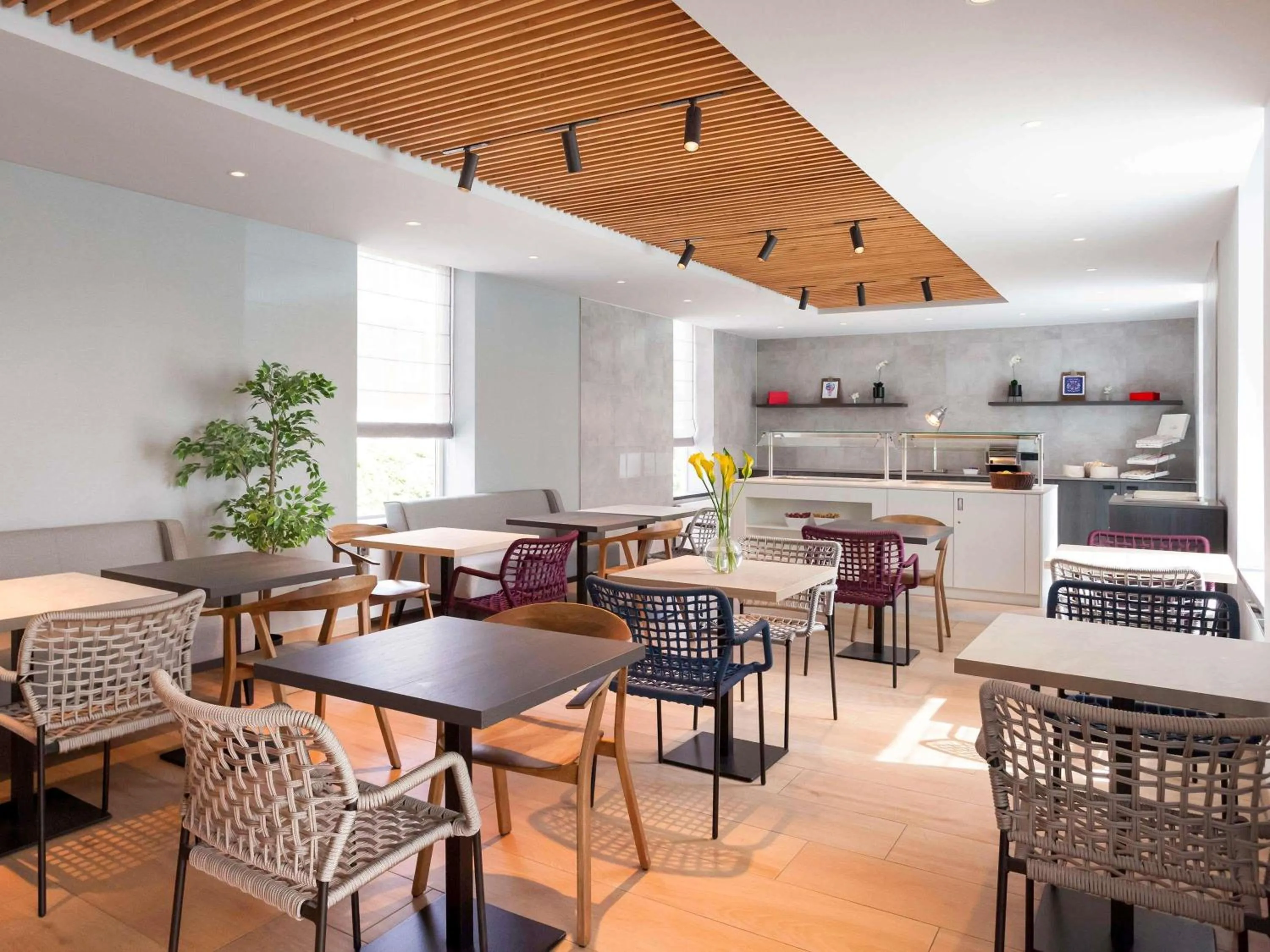 Breakfast in ibis Styles Den Haag Scheveningen