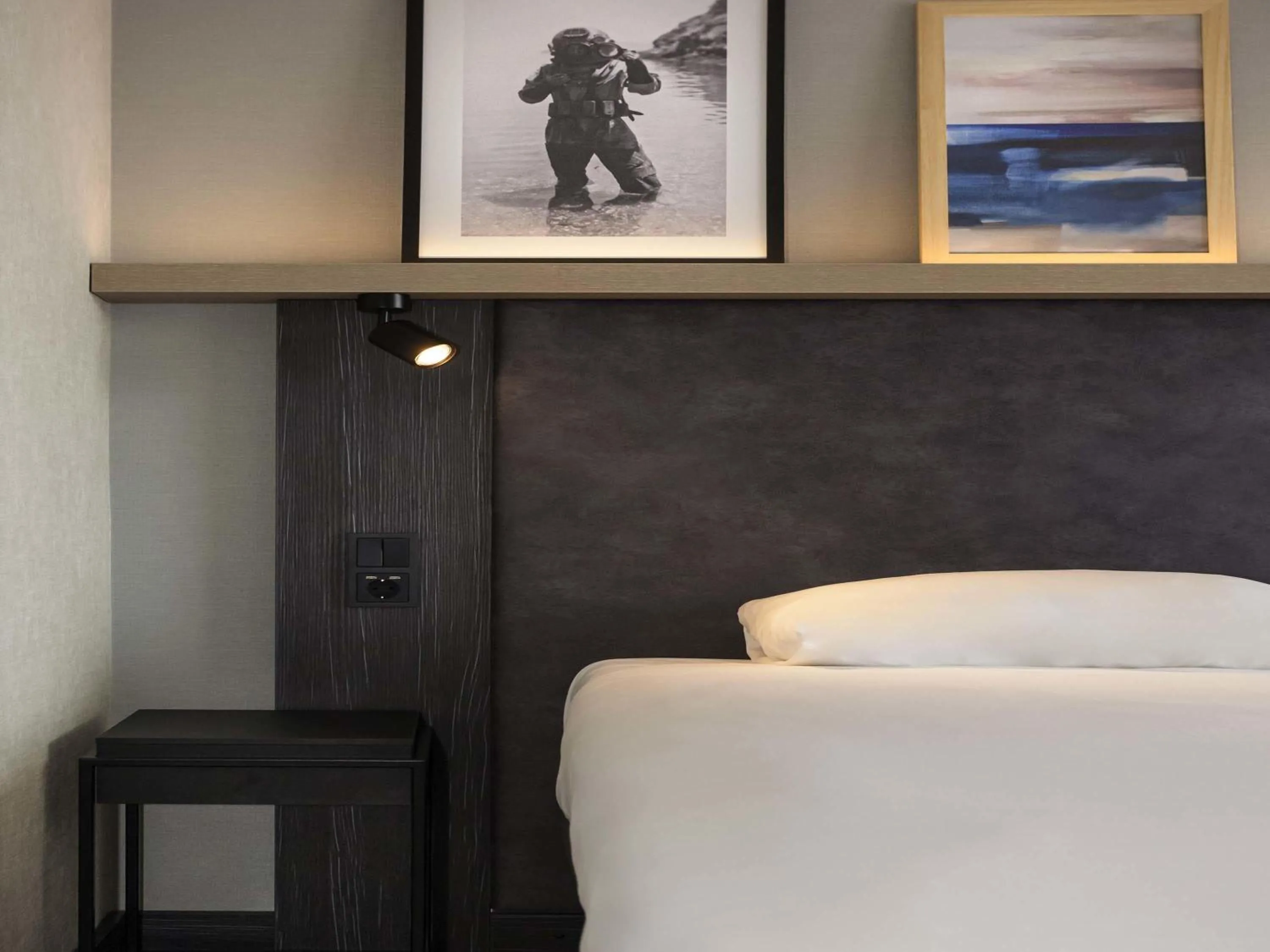 Bedroom, Bed in ibis Styles Den Haag Scheveningen