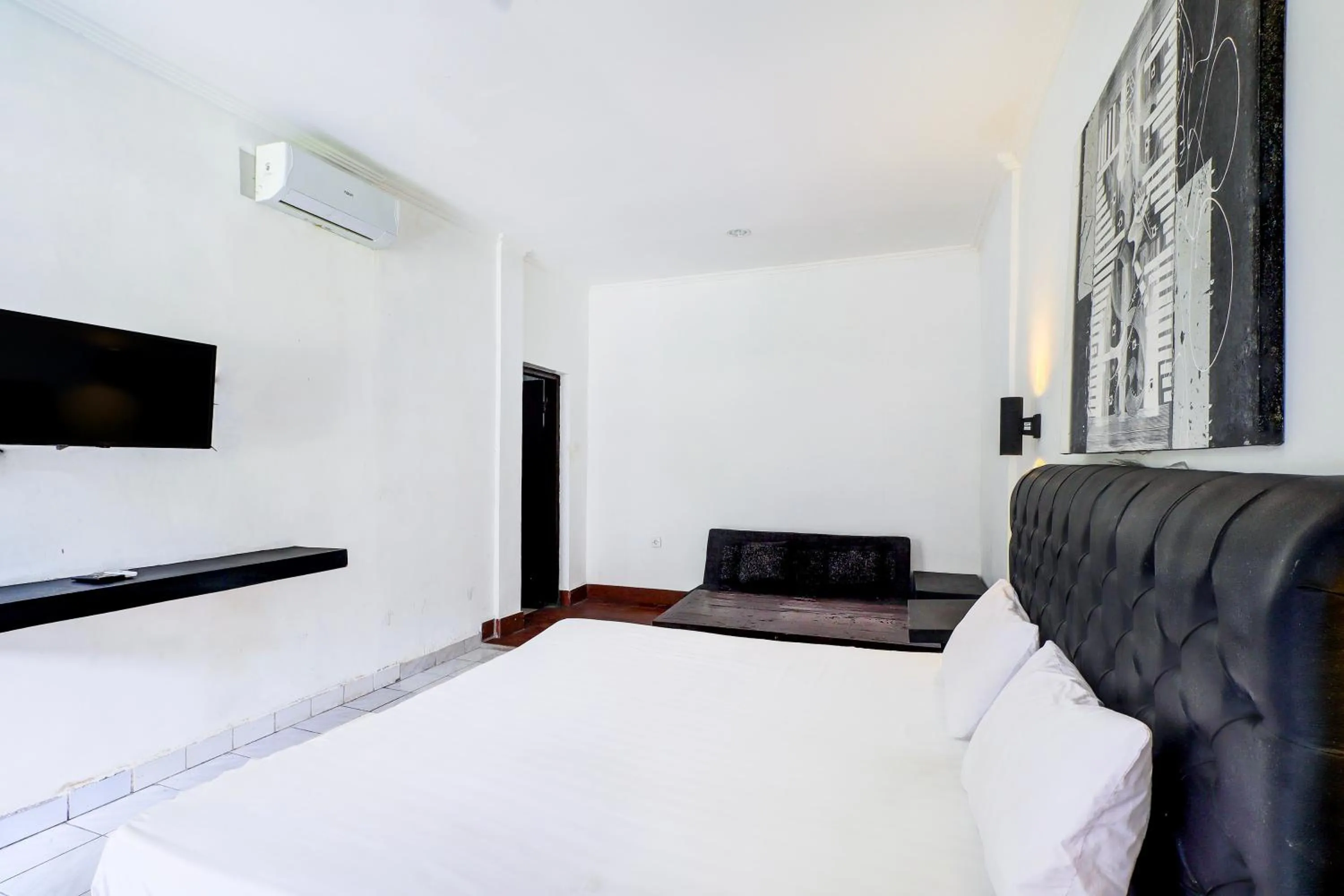 Bedroom, Bed in Super OYO Capital O 93486 Anna Inn Kuta