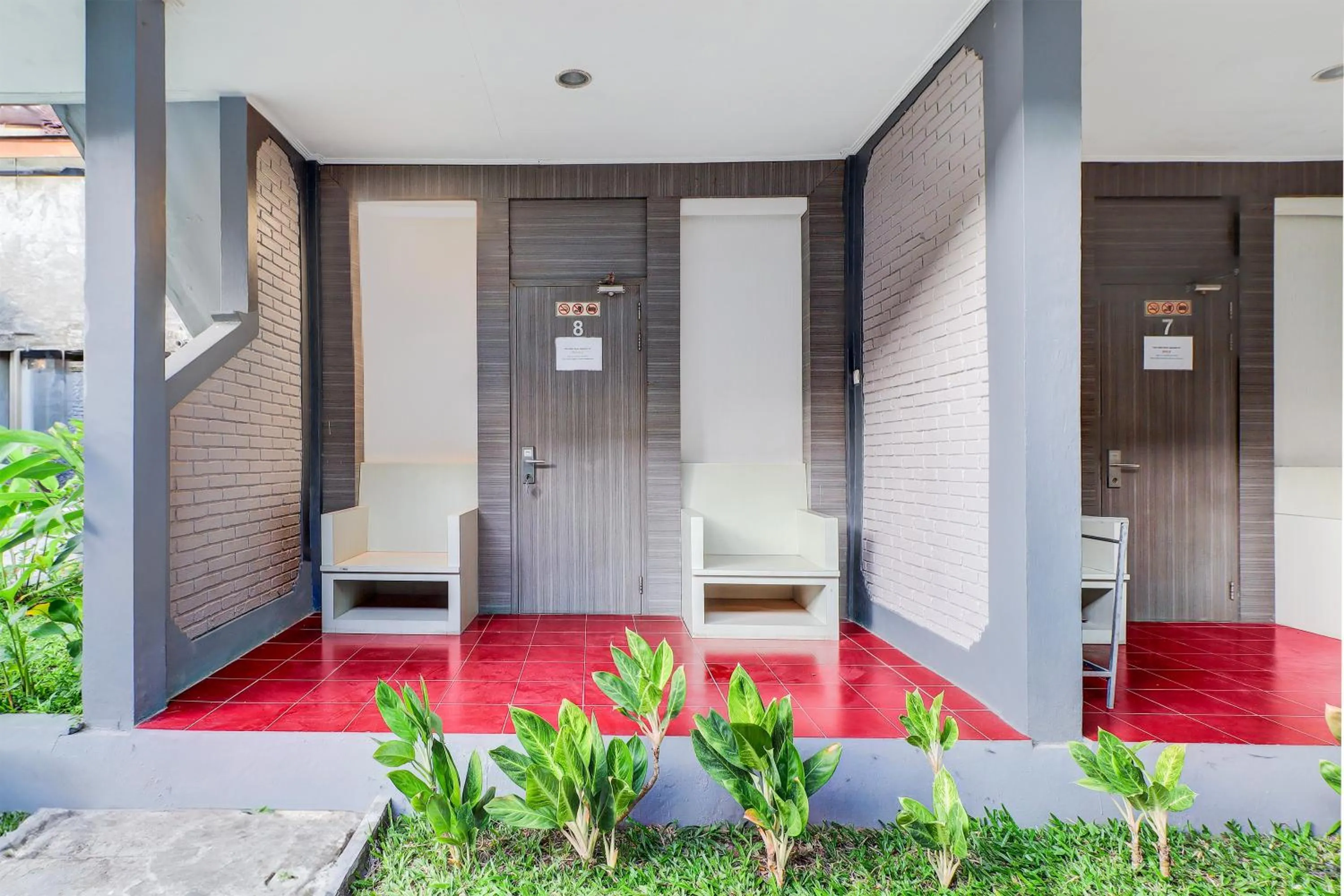 Area and facilities in Super OYO Capital O 93486 Anna Inn Kuta