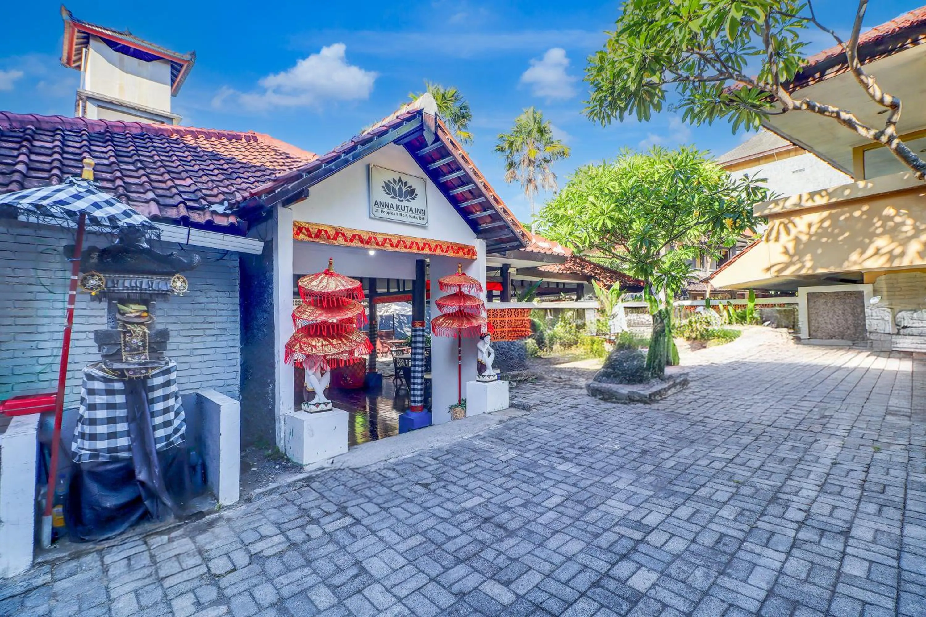 Facade/entrance in Super OYO Capital O 93486 Anna Inn Kuta