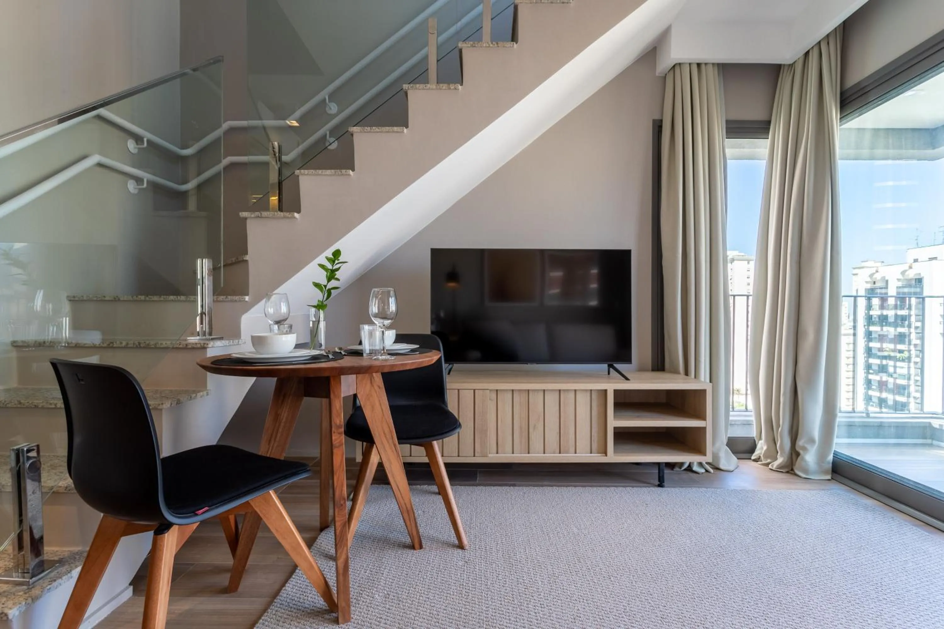 TV and multimedia in Next Haddock by Viva - Apartamentos próximos ao MASP e a metros da Estação Consolação e Avenida Paulista