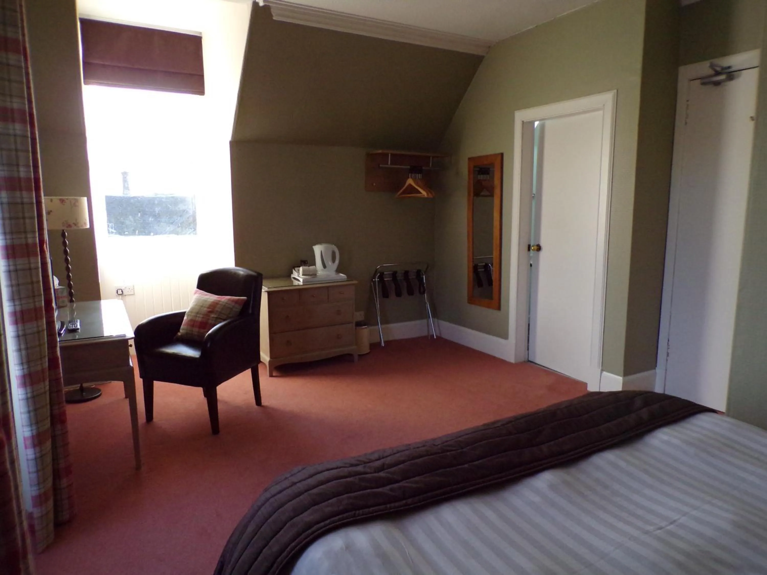 Coffee/tea facilities, Bed in Shaftesbury Hotel Dundee