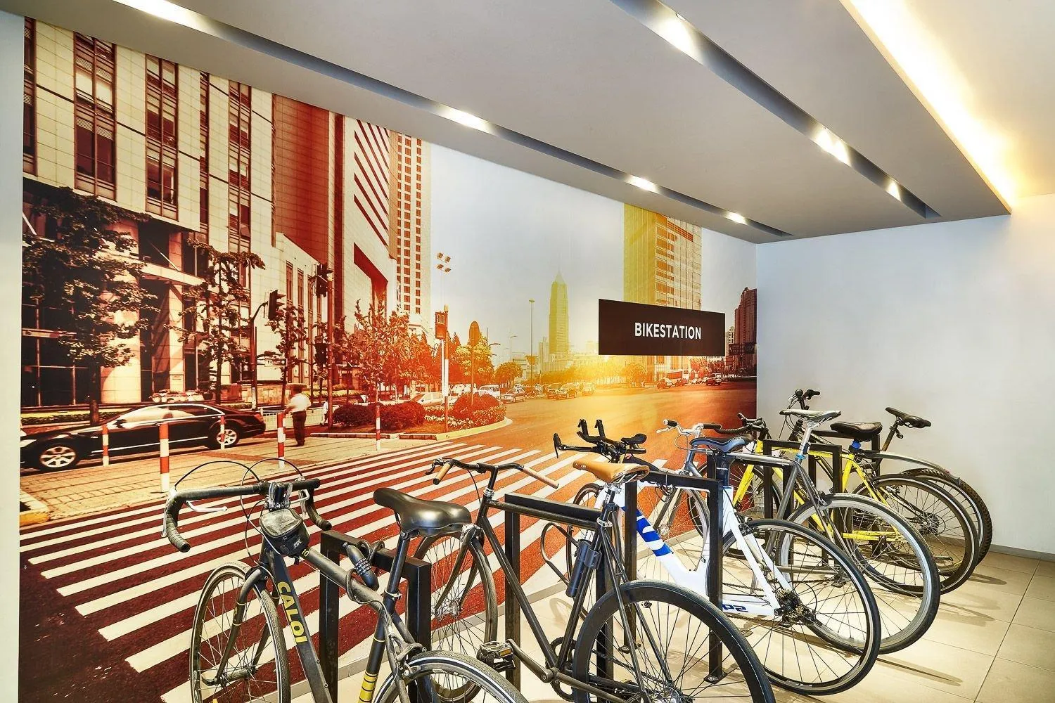 Cycling in Homelike by Viva - Apartamentos completos em Pinheiros a uma quadra da Faria Lima
