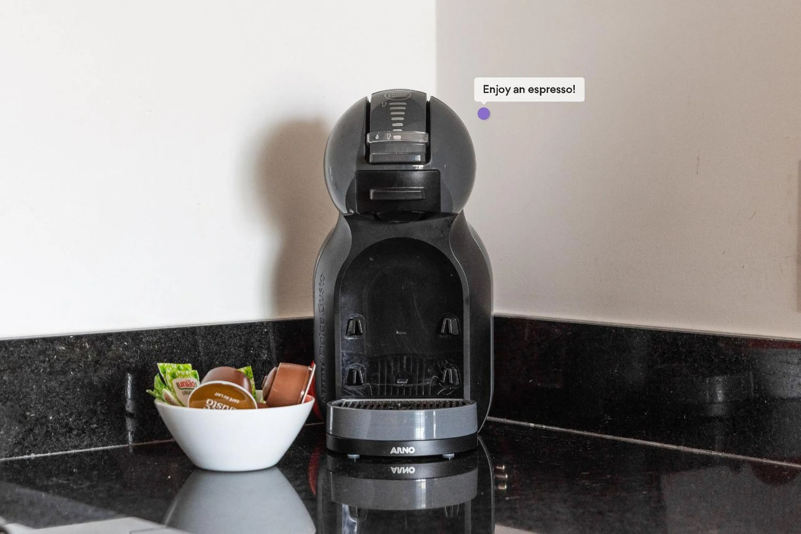 Coffee/tea facilities in Homelike by Viva - Apartamentos completos em Pinheiros a uma quadra da Faria Lima