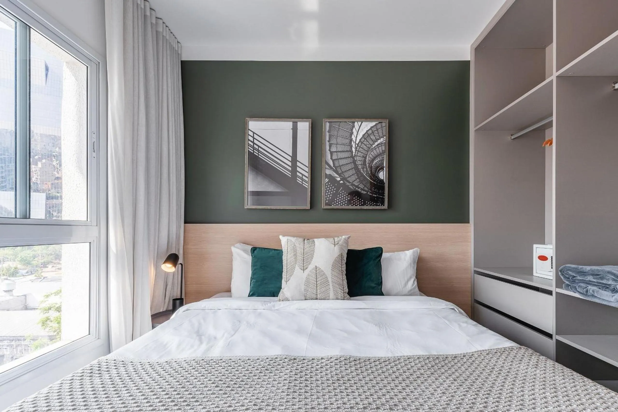 Bed in Homelike by Viva - Apartamentos completos em Pinheiros a uma quadra da Faria Lima