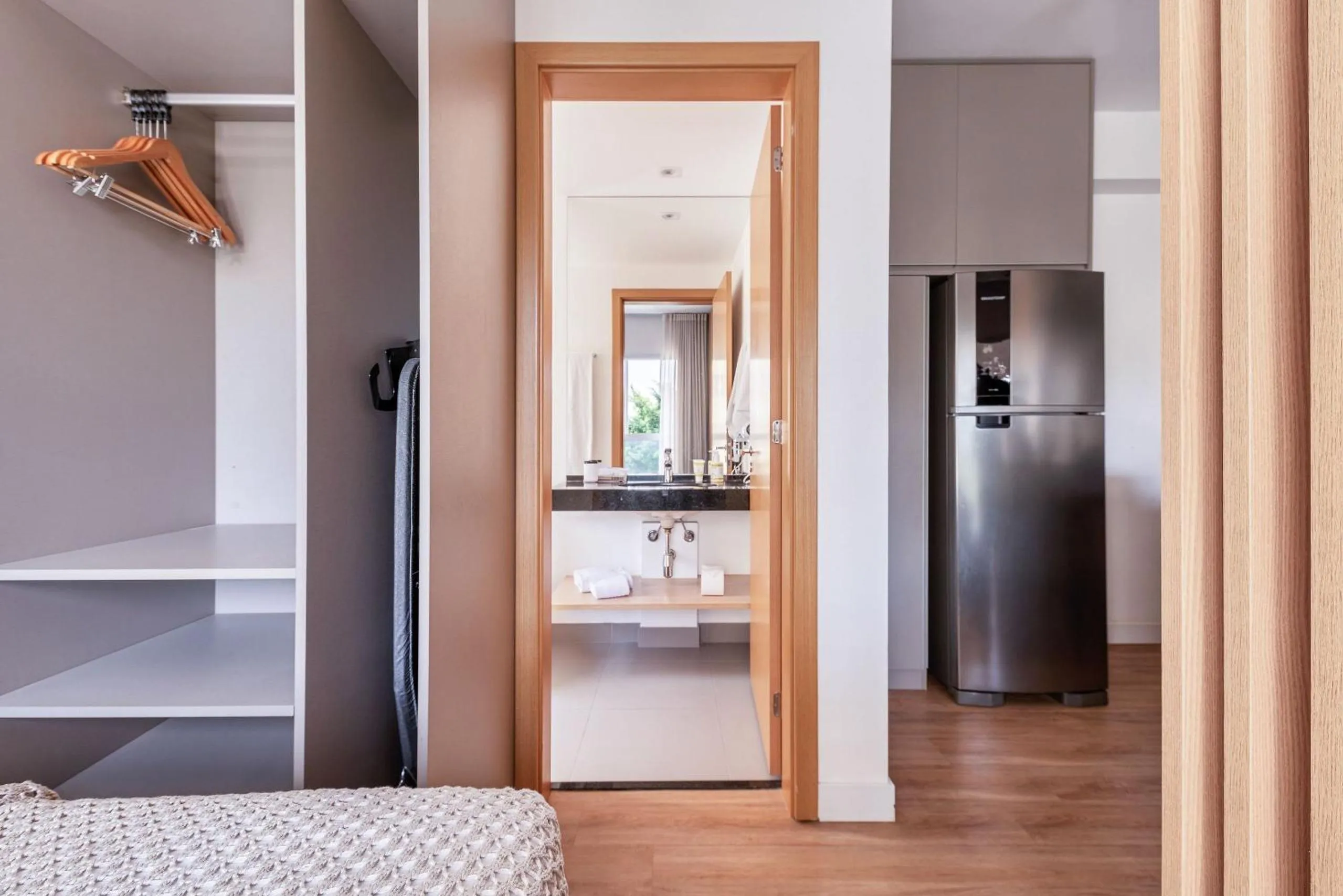 Kitchen or kitchenette in Homelike by Viva - Apartamentos completos em Pinheiros a uma quadra da Faria Lima