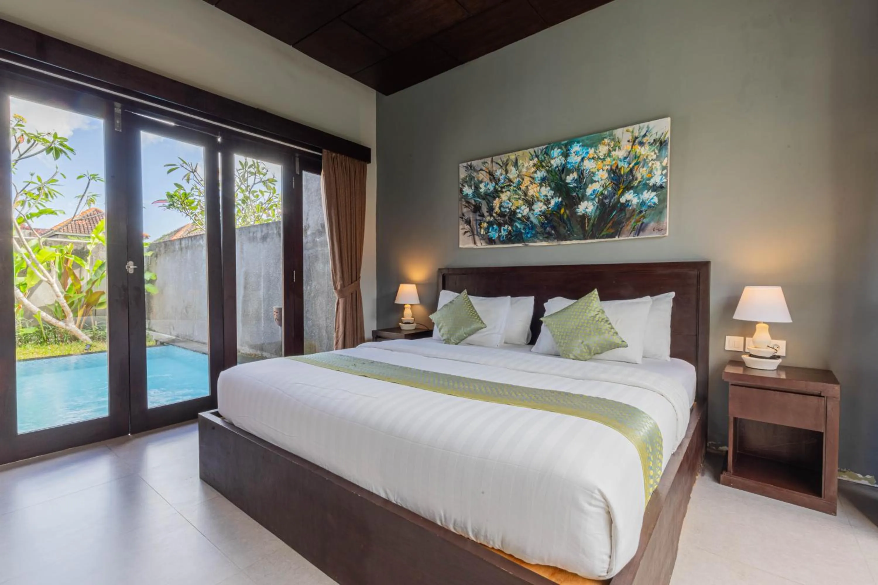 Bed in ME Villa Pererenan