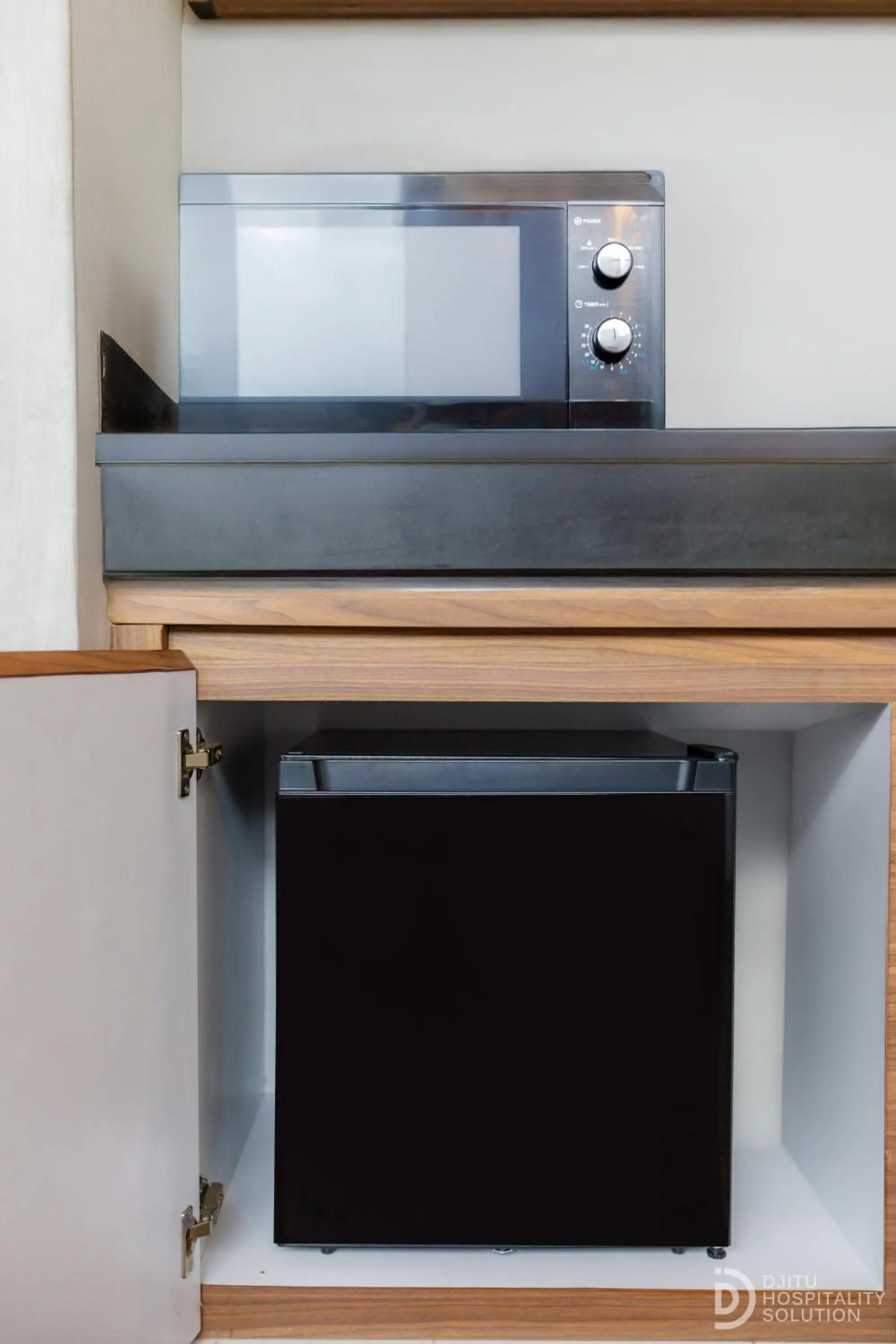 Kitchen or kitchenette in ME Villa Pererenan