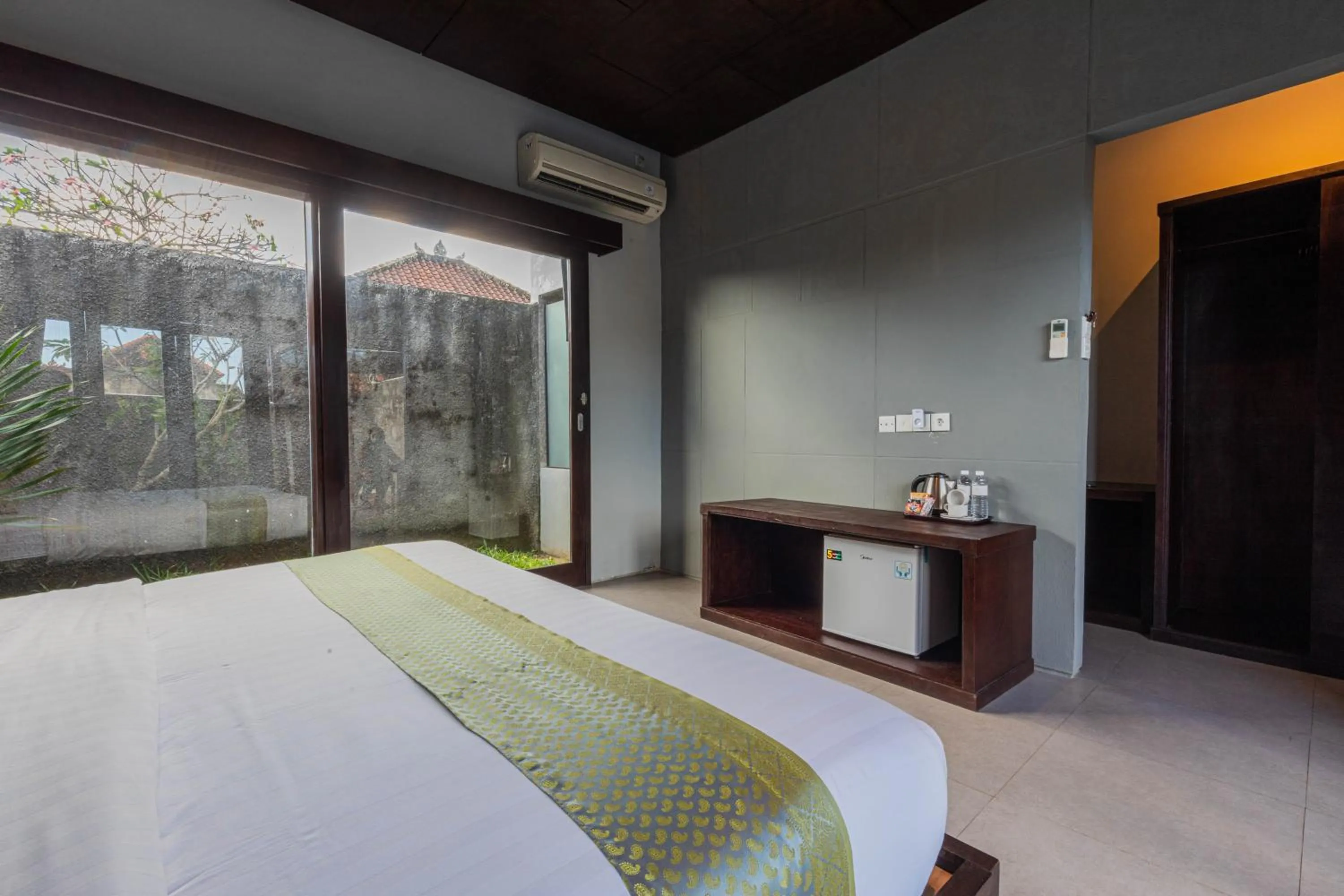 Bed in ME Villa Pererenan