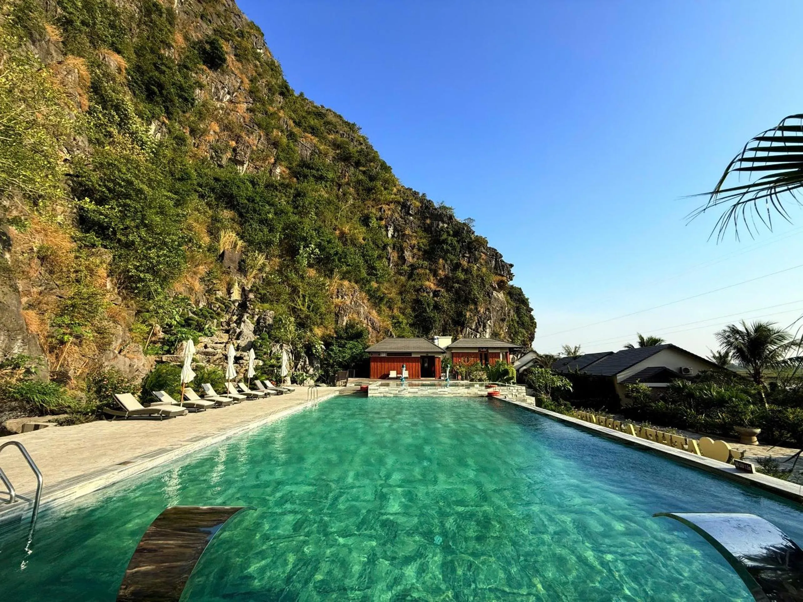 Day in Athena Premier Resort Ninh Bình