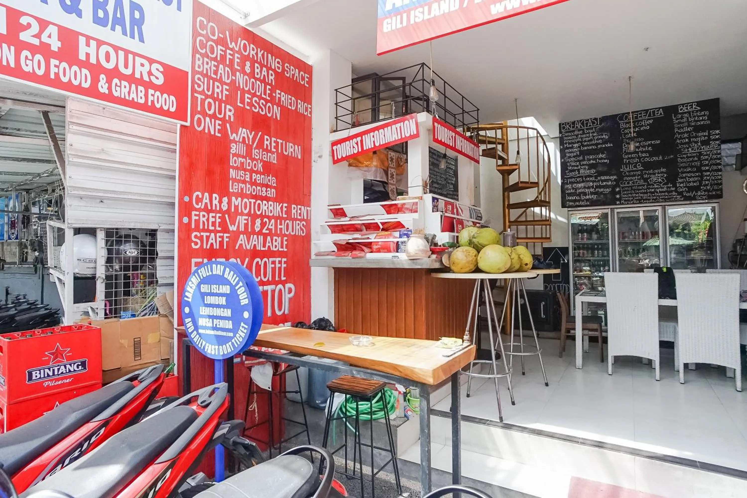 Restaurant/places to eat in Margarita Apartment and Coworking Canggu