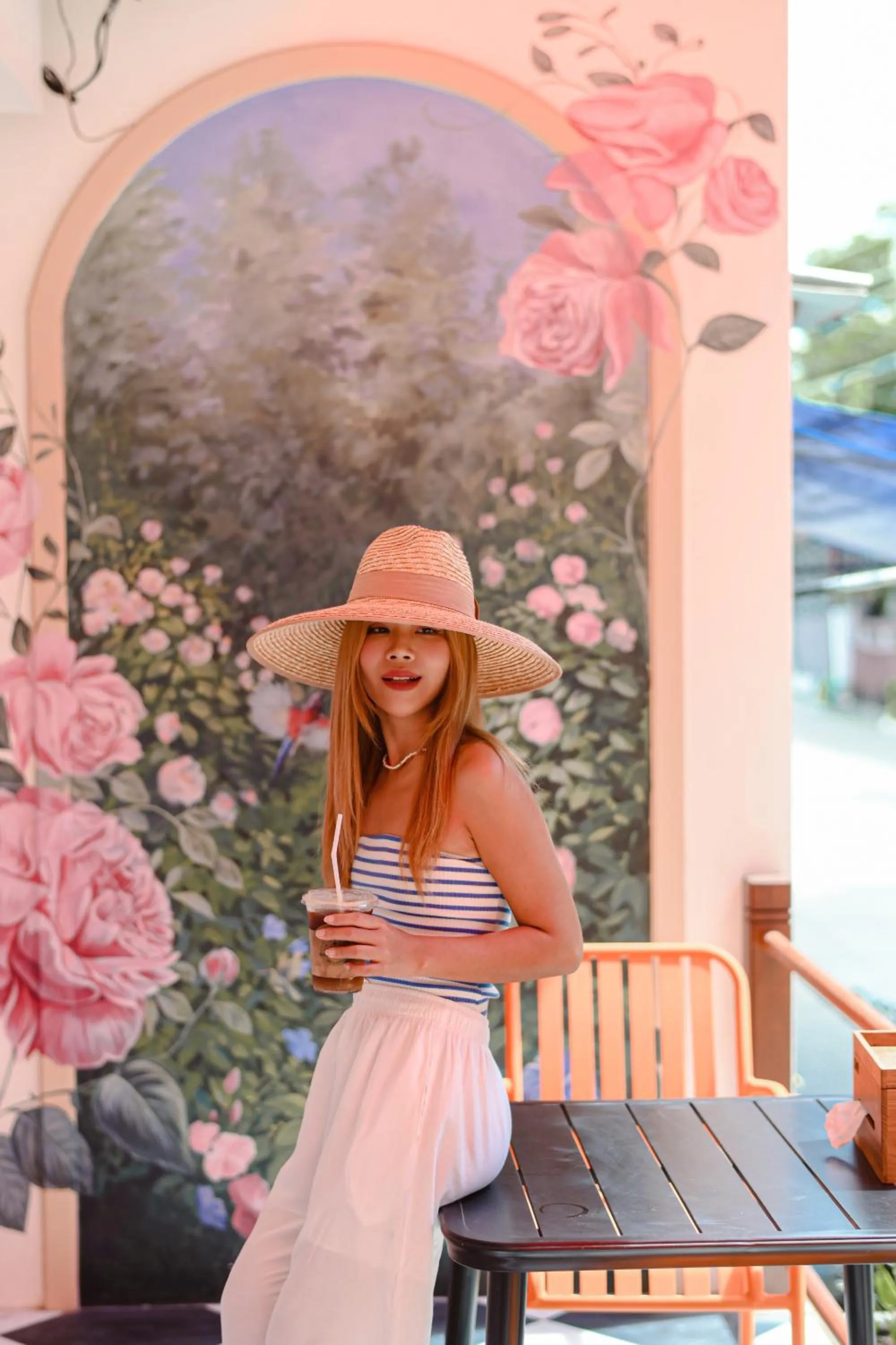 Sidewalk Boutique Hotel