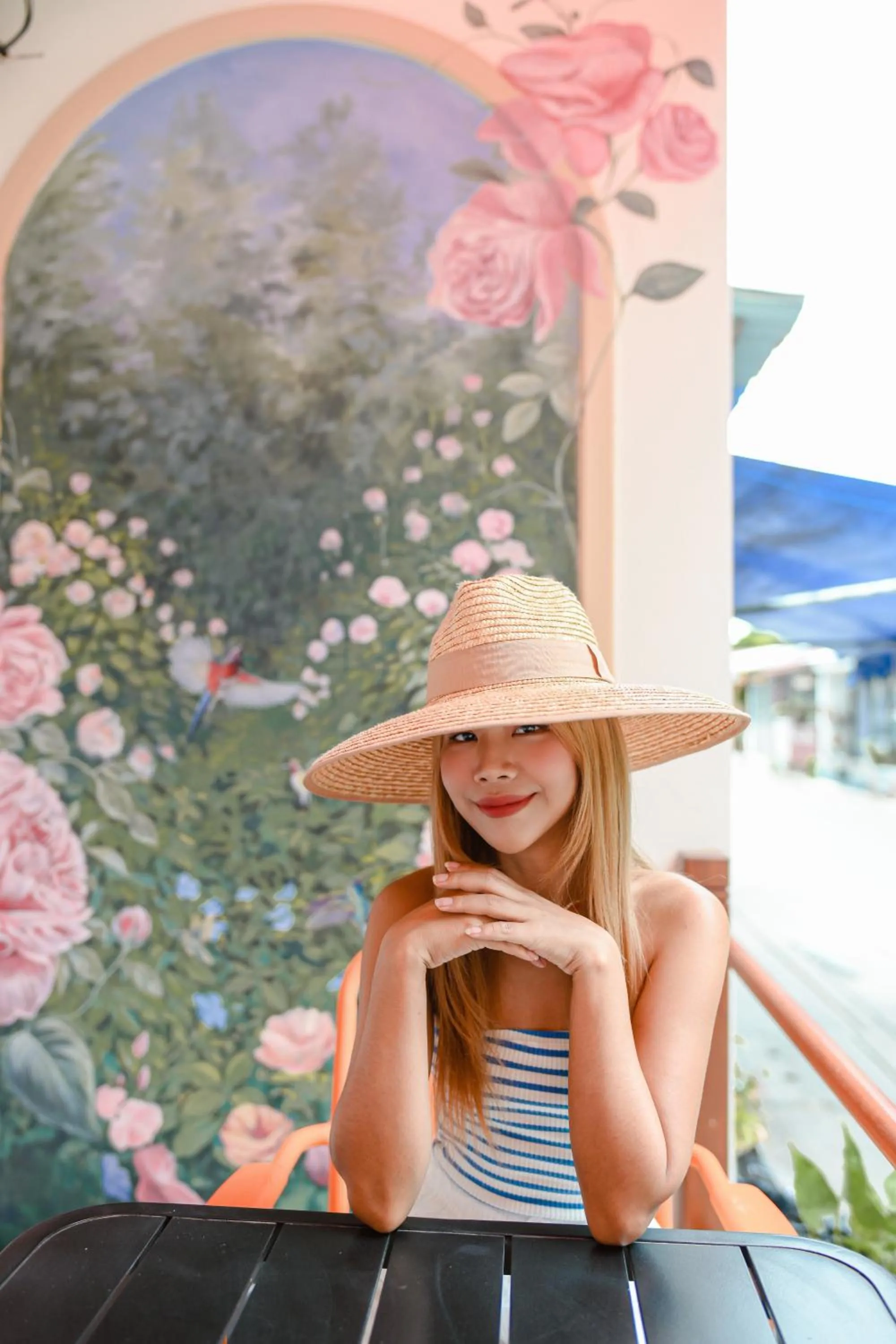 Sidewalk Boutique Hotel