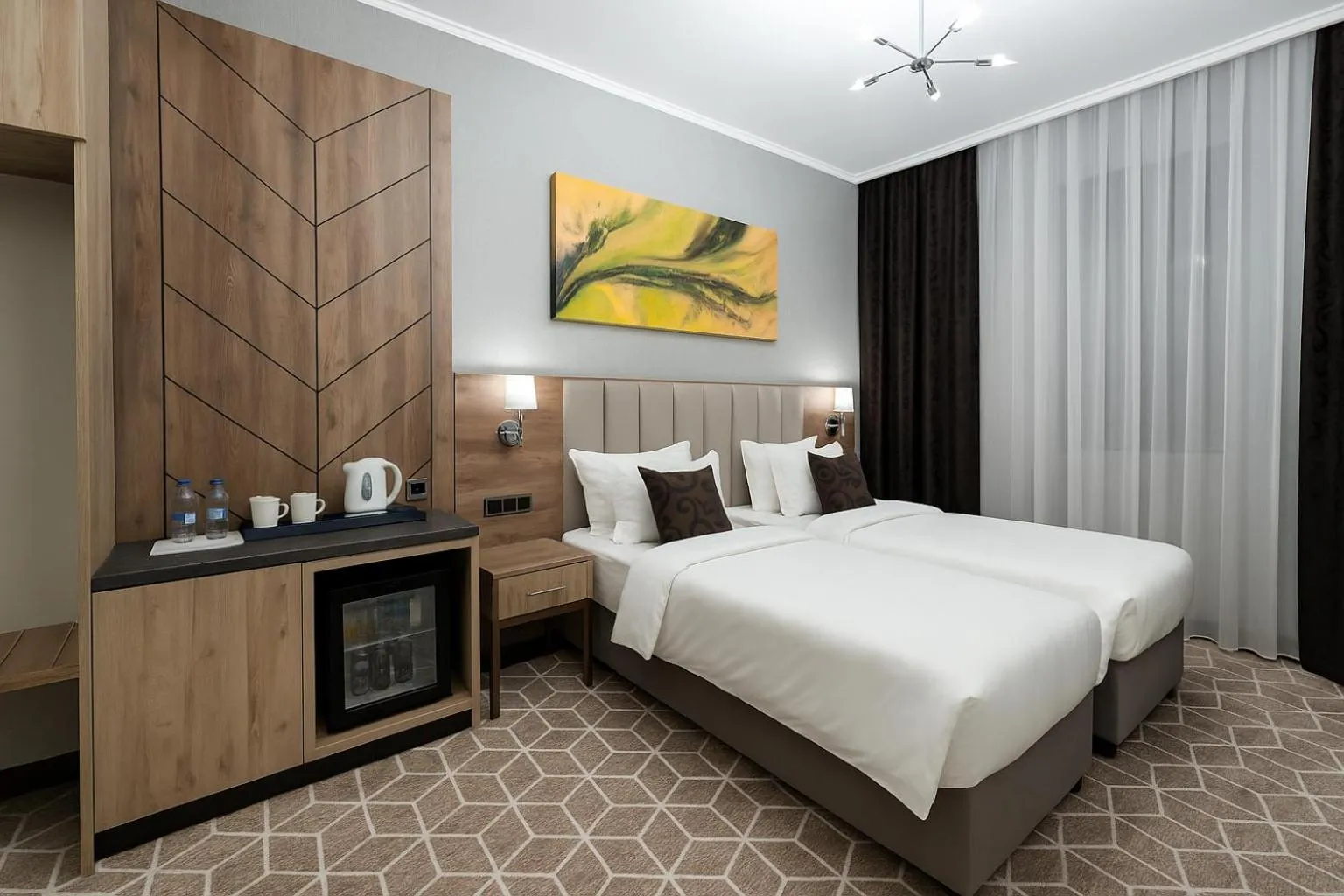 Bed in Tauke Khan Plaza