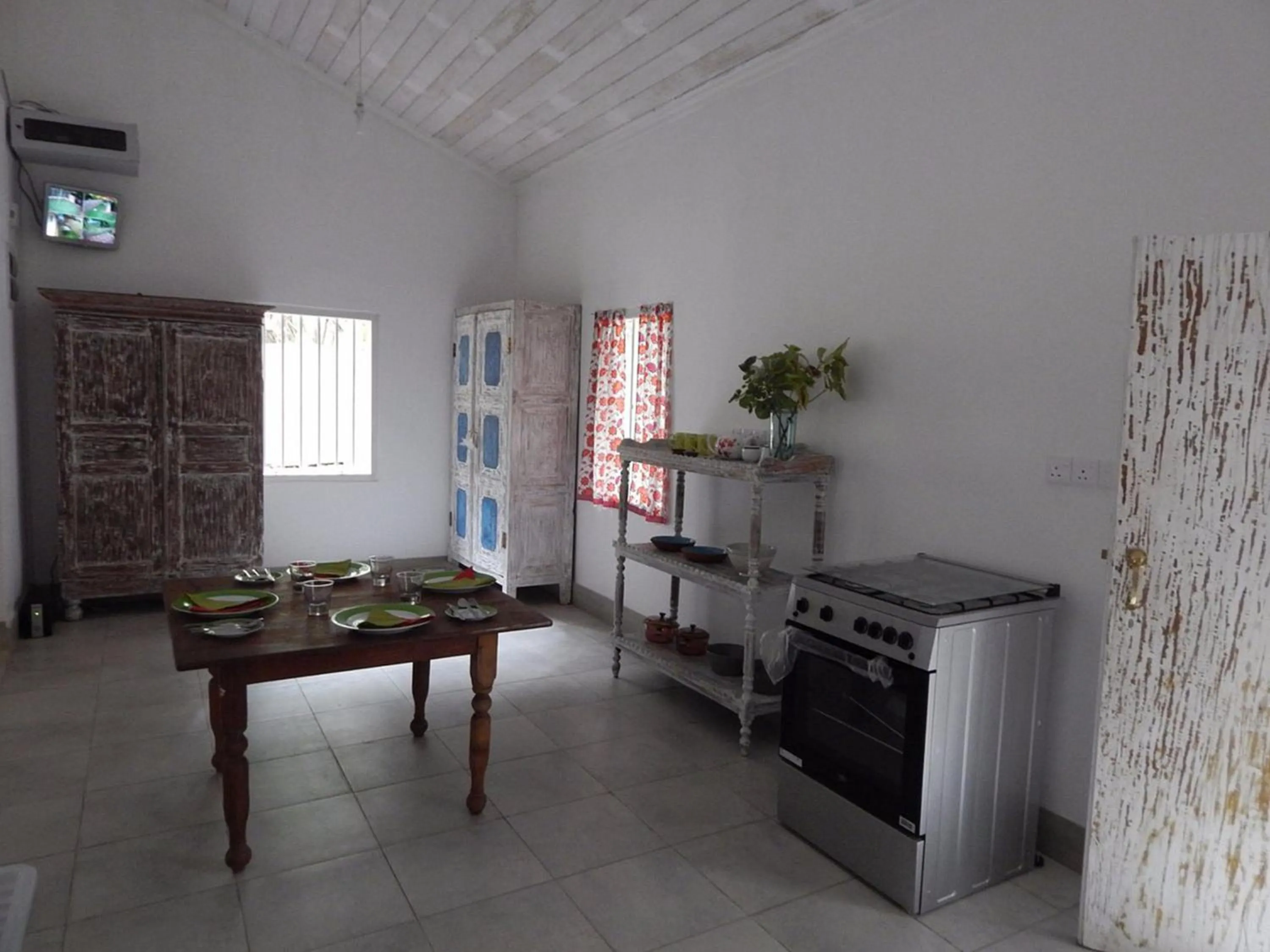 Kitchen or kitchenette in Esperanza Beach Mawella