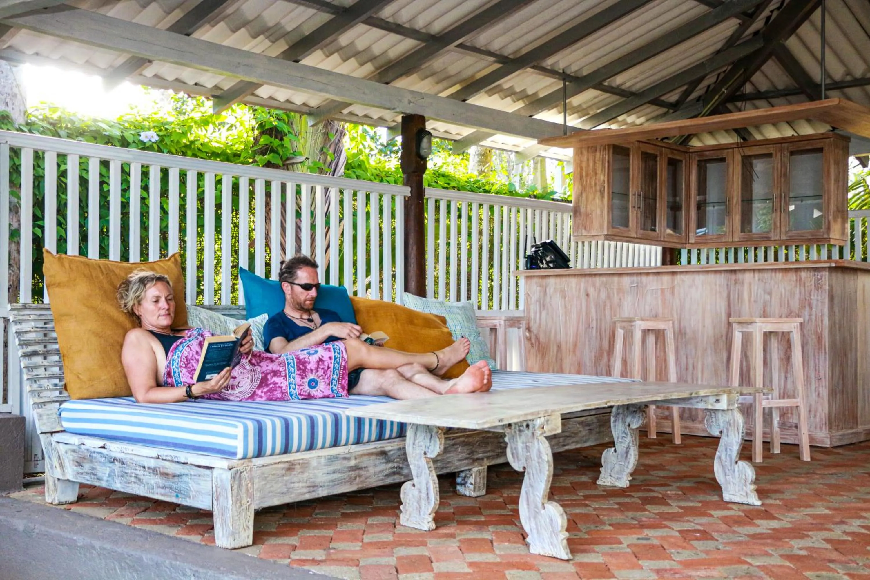 Guests in Esperanza Beach Mawella
