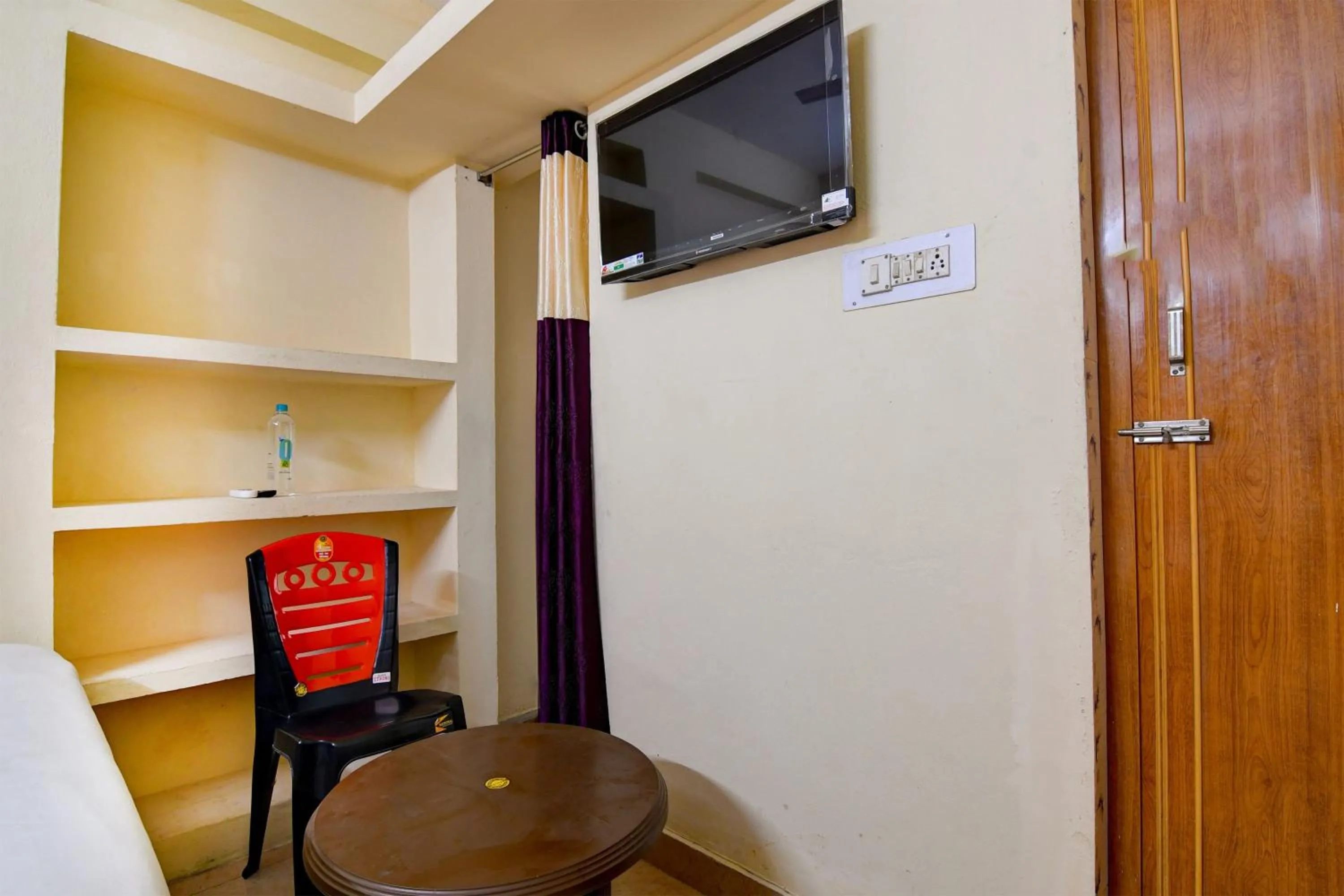 Bedroom in Hotel O Welcome Stay Guest House