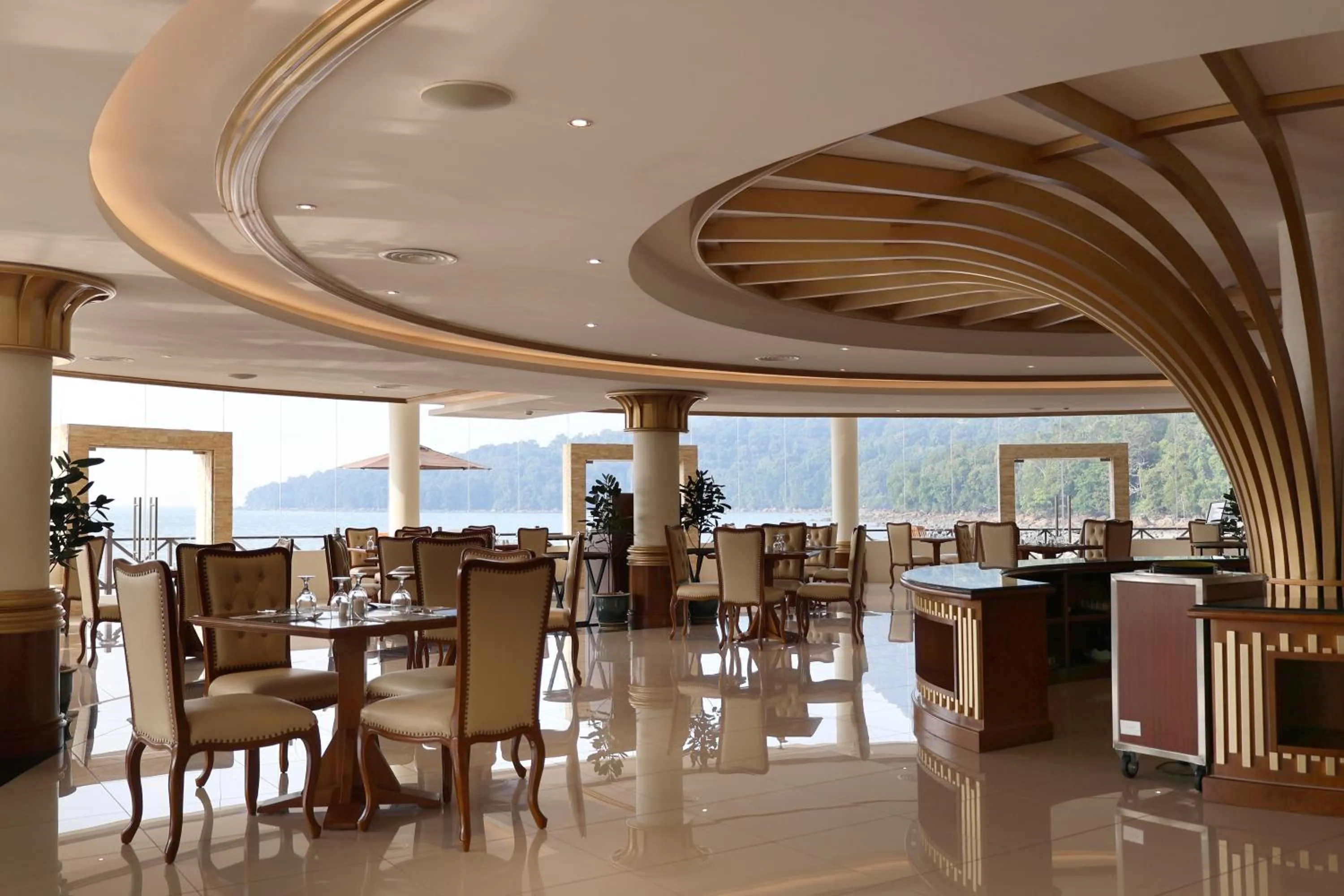 Restaurant/places to eat in Damai Lagoon Resort