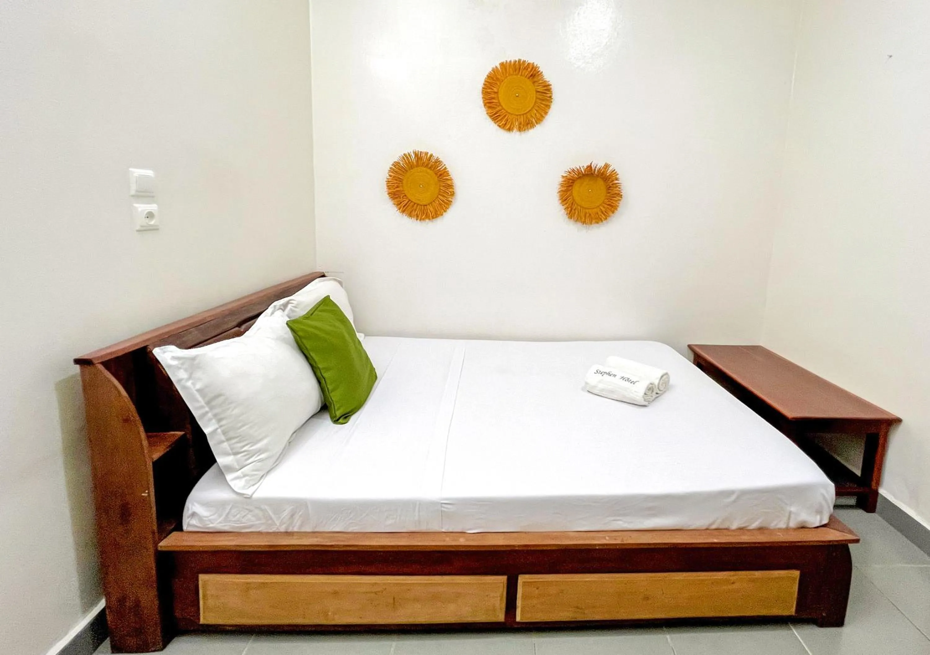 Bed in STEPHEN HOTEL