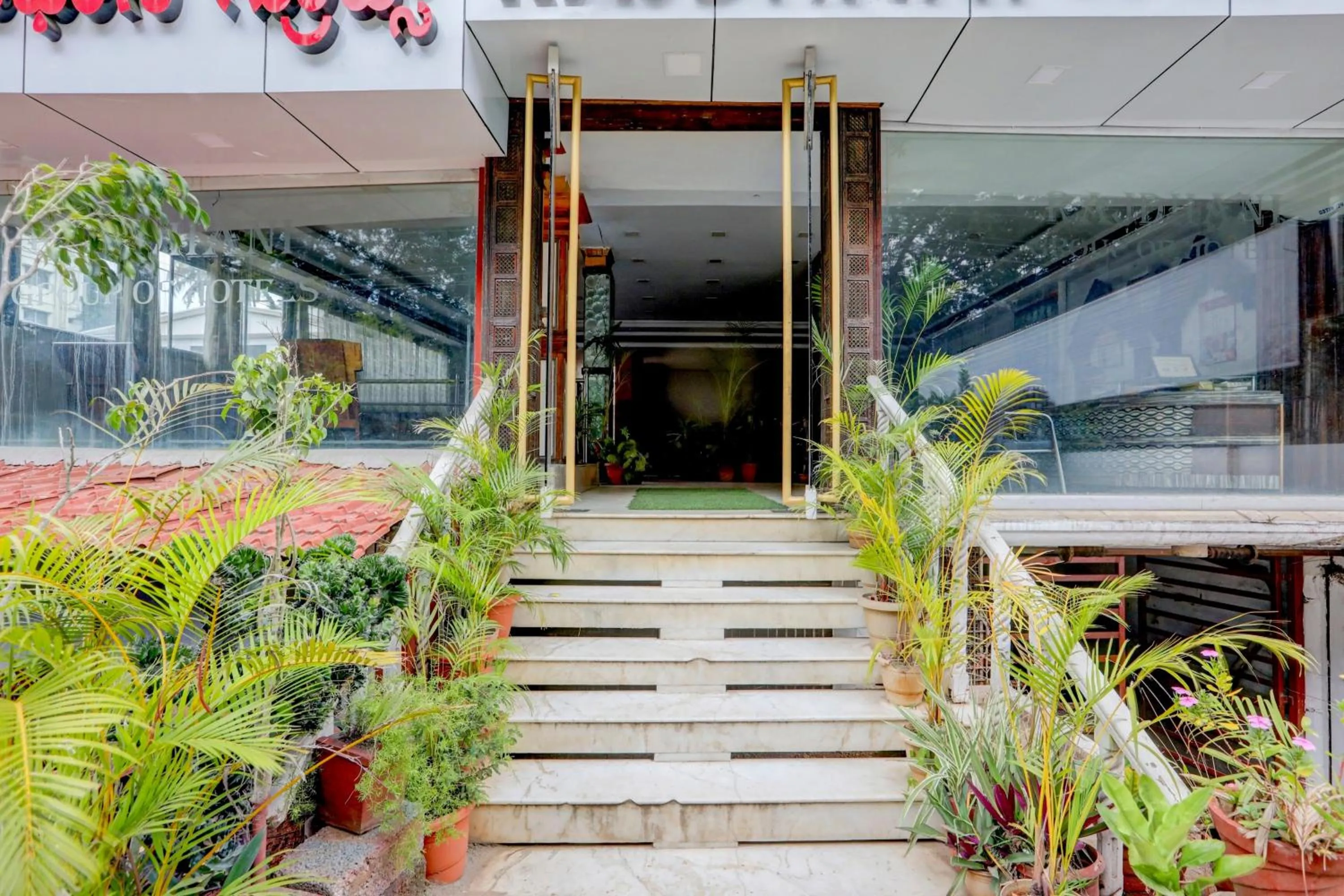 Facade/entrance in Hotel O Rajdhani Group Of Hotels