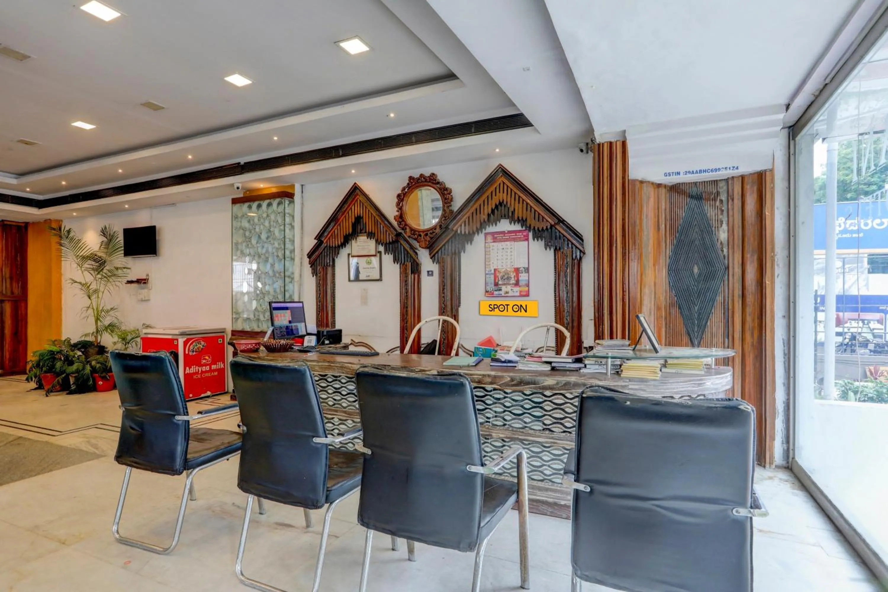 Hotel O Rajdhani Group Of Hotels