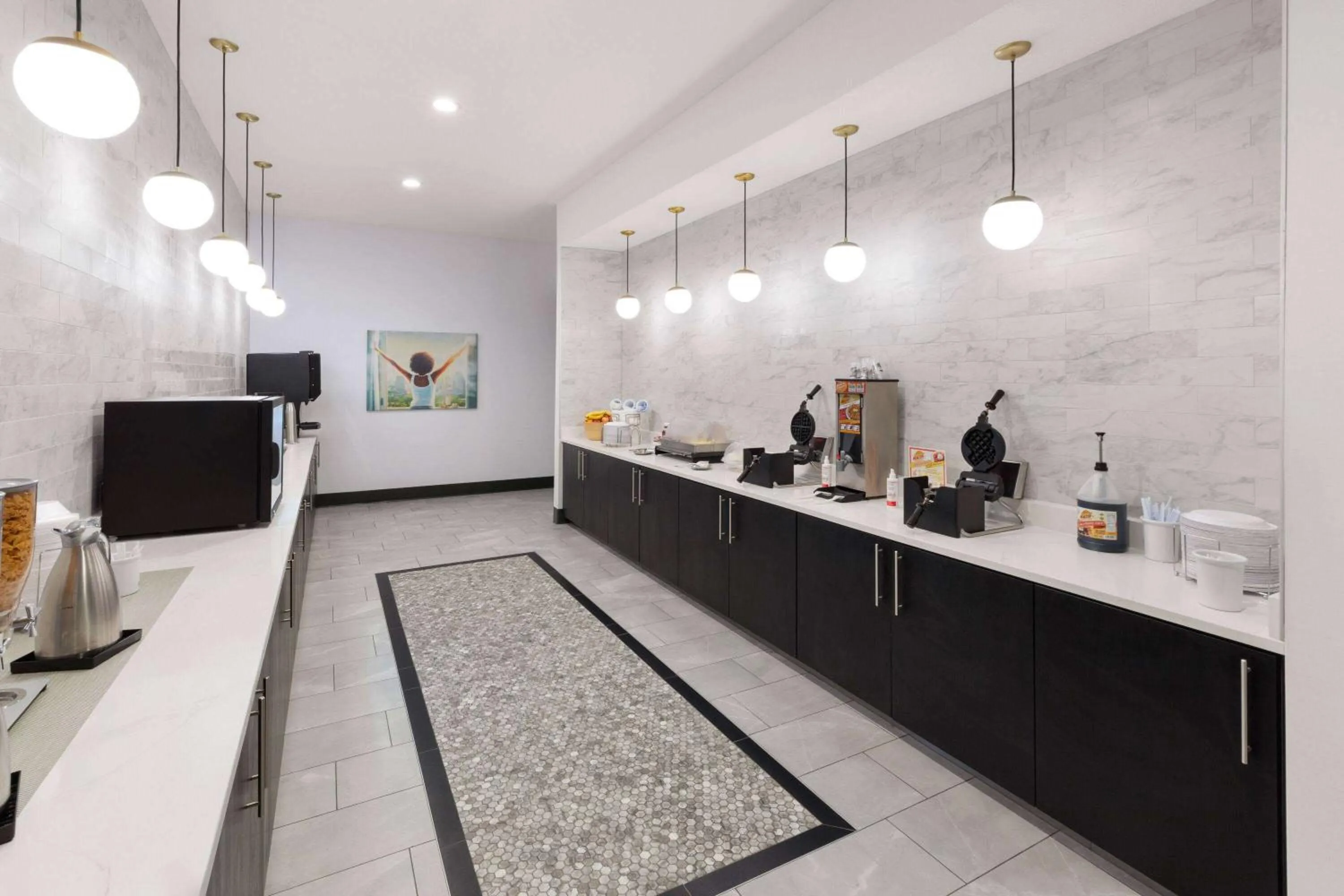 Breakfast in La Quinta Inn & Suites by Wyndham Austin Parmer Tech Ridge