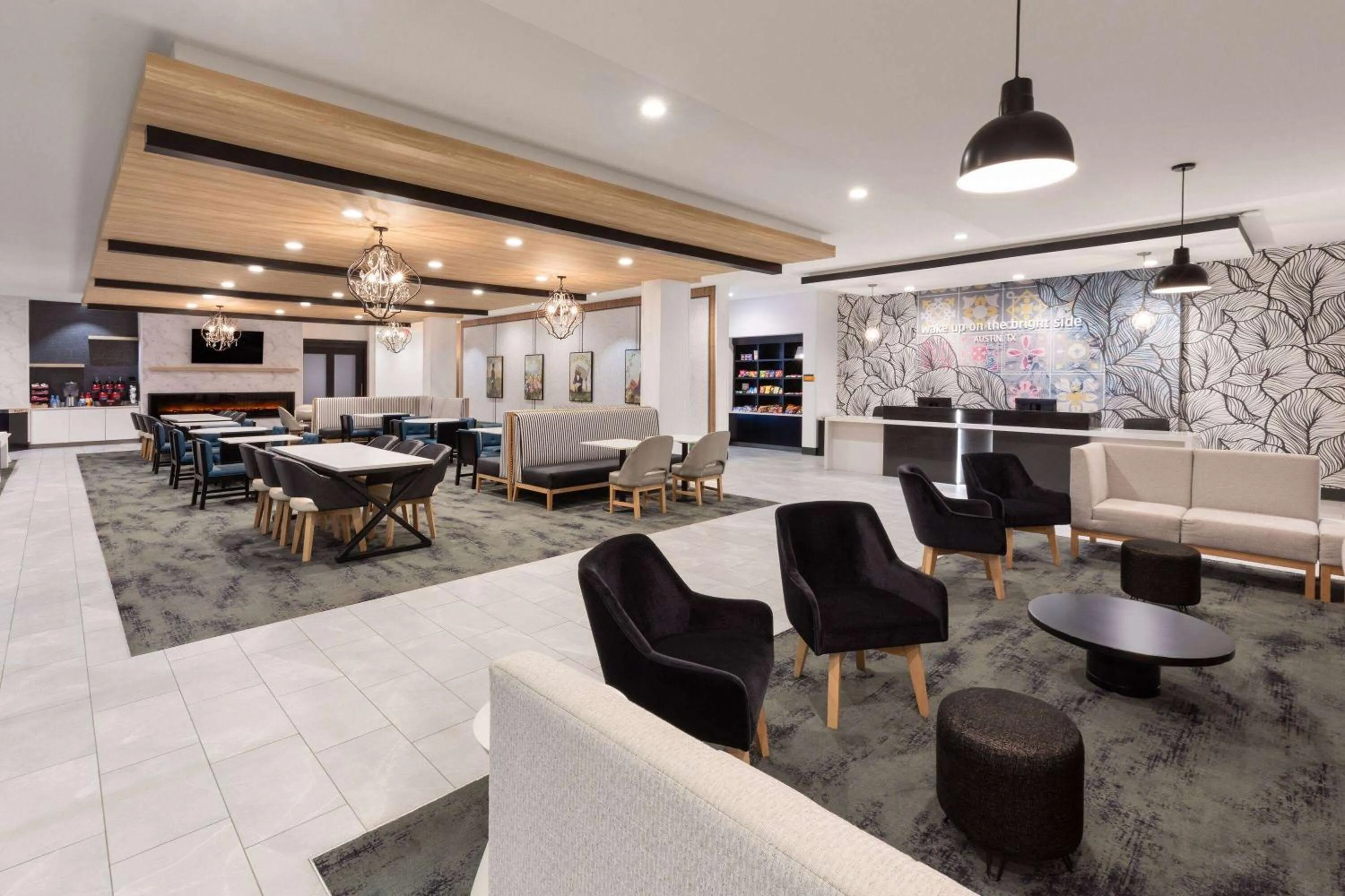 Lobby or reception in La Quinta Inn & Suites by Wyndham Austin Parmer Tech Ridge